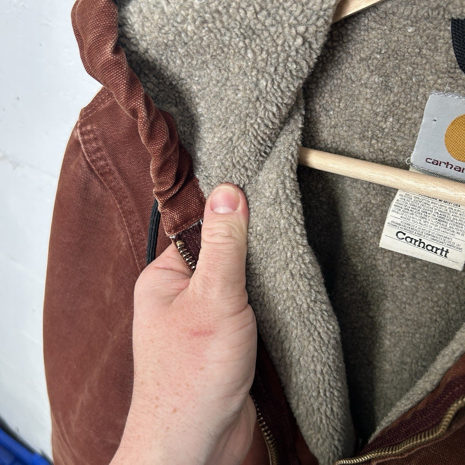 Vintage Carhartt Sherpa-Lined Hooded Detroit  Jacket “Clay” J141 CLY Men’s Small