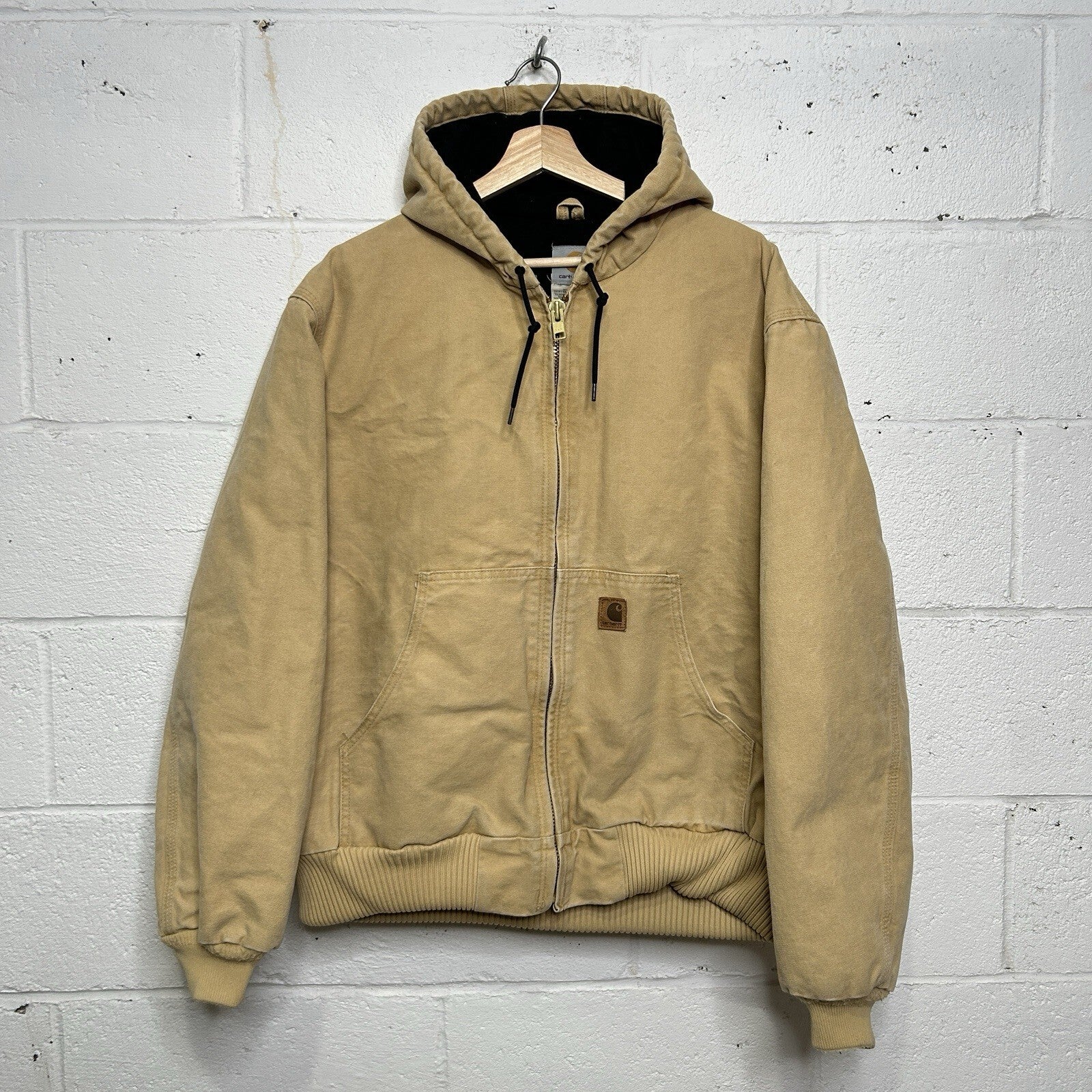 Vintage Carhartt Quilted Hooded Active Jacket “Wheat” J130 WET Men’s Large