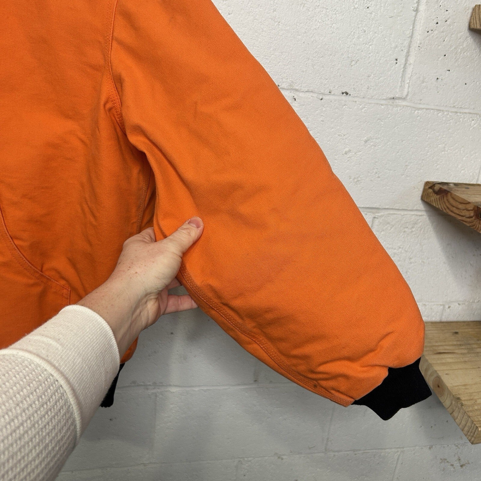 Vintage Carhartt Quilted Active Jacket “Blaze Orange” J140 BLZ Men’s Medium