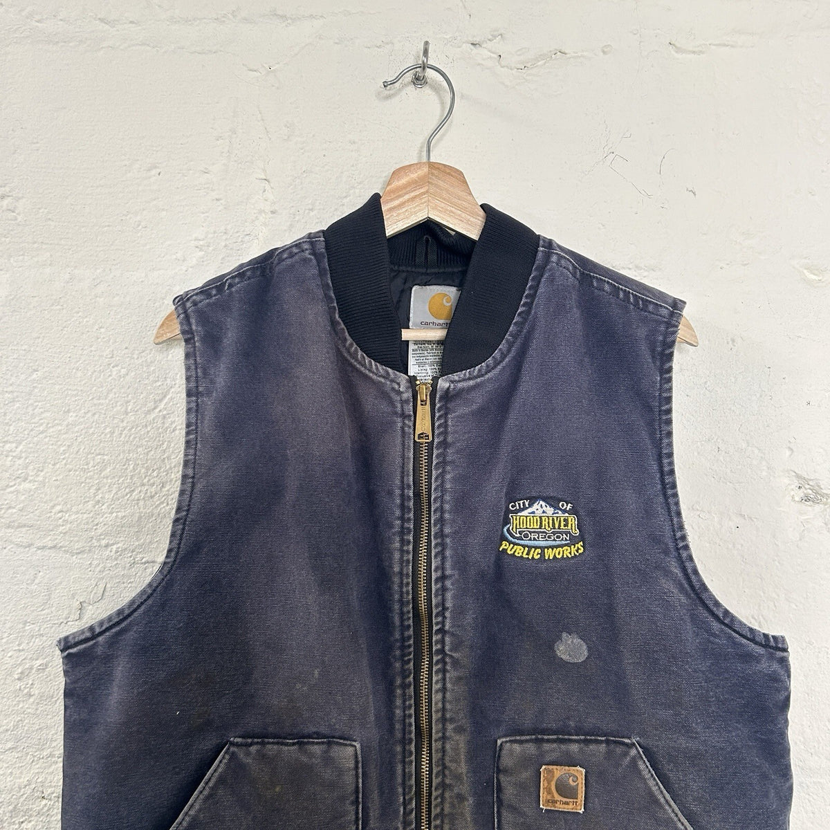 Vintage Faded Carhartt Quilted Artic Vest “Midnight Blue” V02 MDT Men’s Large