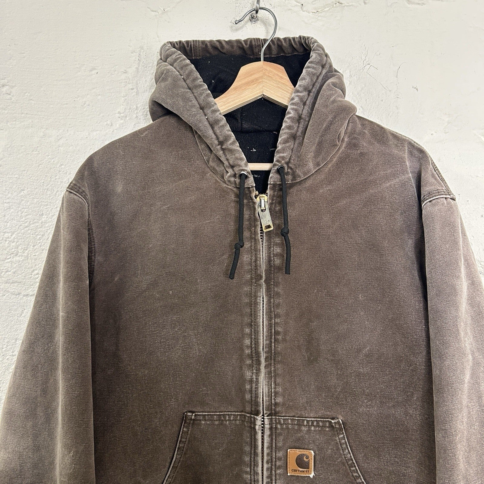Vintage Carhartt Quilted Hooded Active Jacket “Chestnut” J130 CHT Men’s Medium