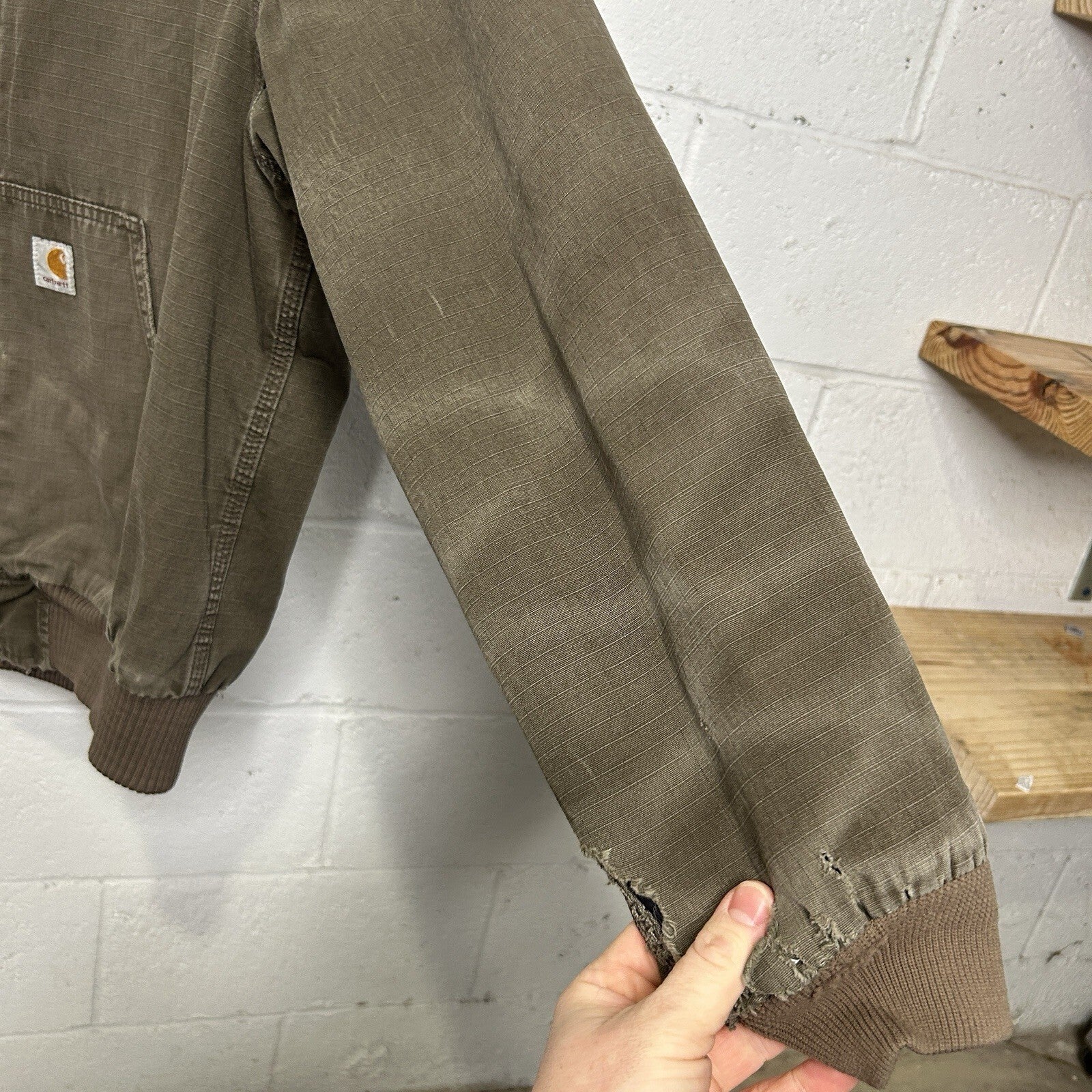 Vintage Carhartt Quilted Ripstop Active Jacket “Coffee Brown” 100108 909 Men’s L