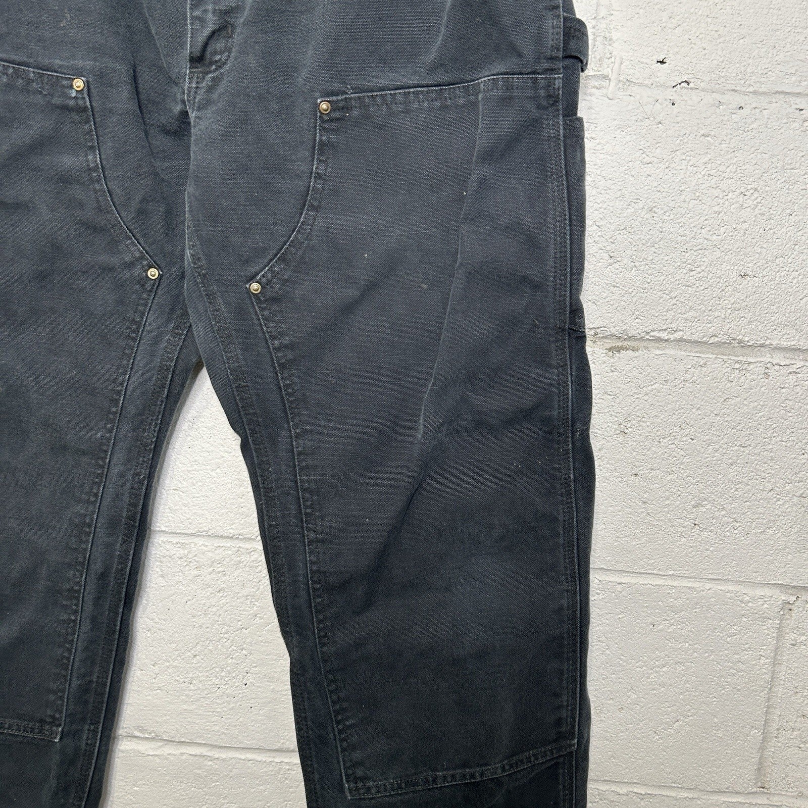 Vintage Carhartt DoubleKnee Carpenter Pants “Black” B01