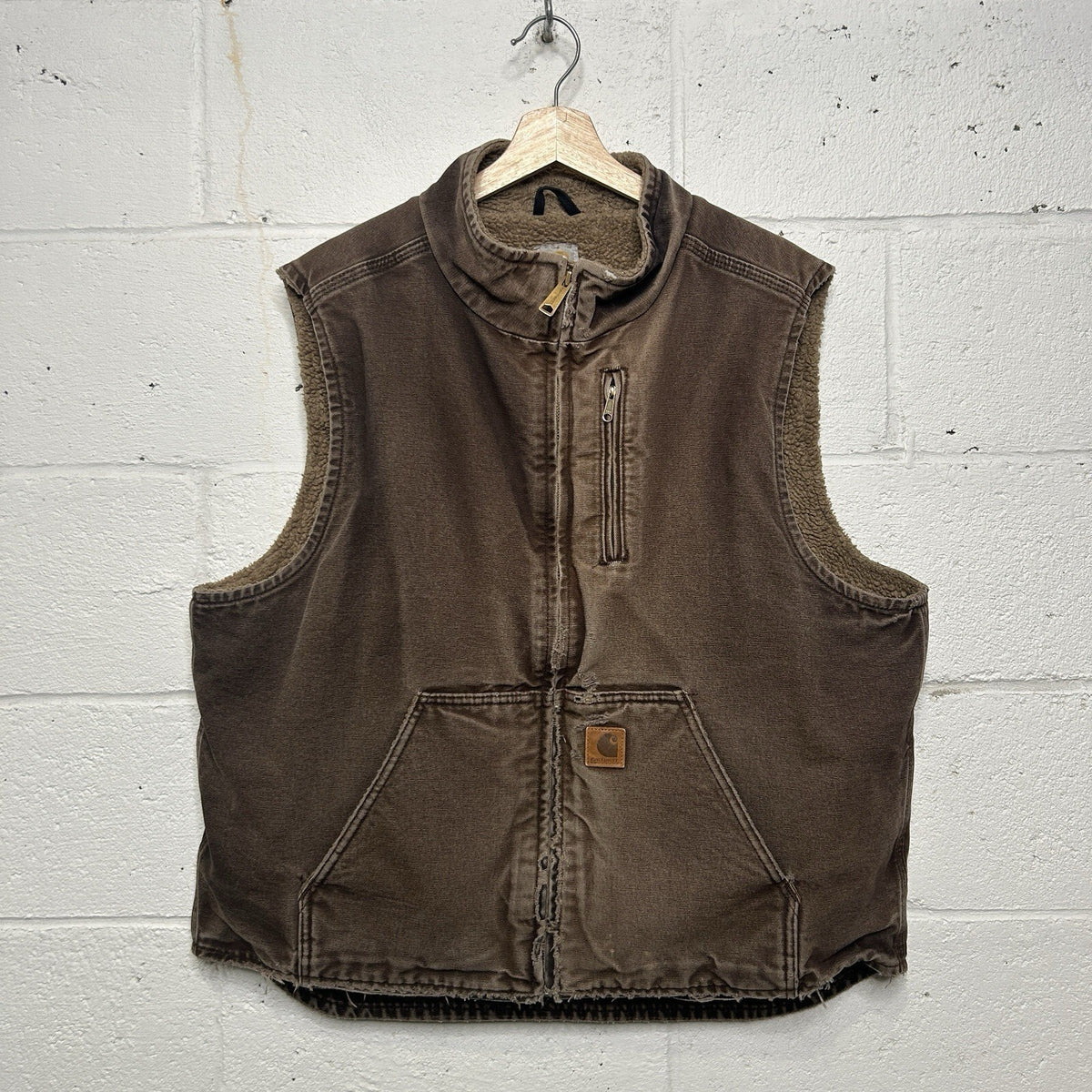 Faded Carhartt Sherpa-Lined Mock-Neck Vest “Dark Brown” V33 DKB Men’s X-Large