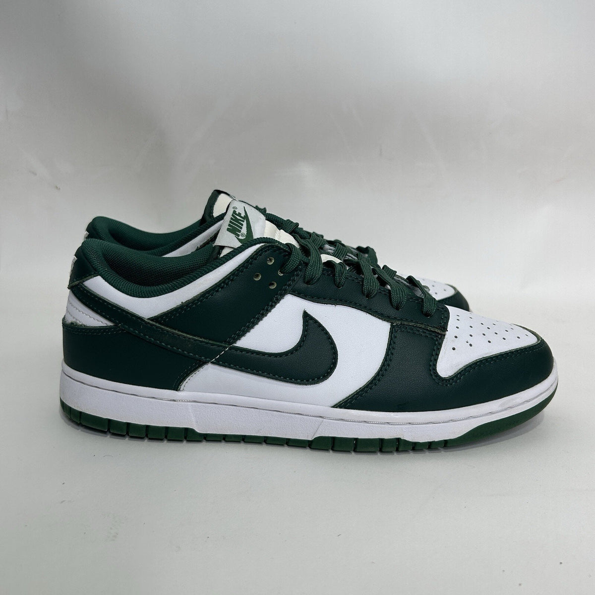 Nike Dunk Low Retro “Michigan State/Varsity Green White”
