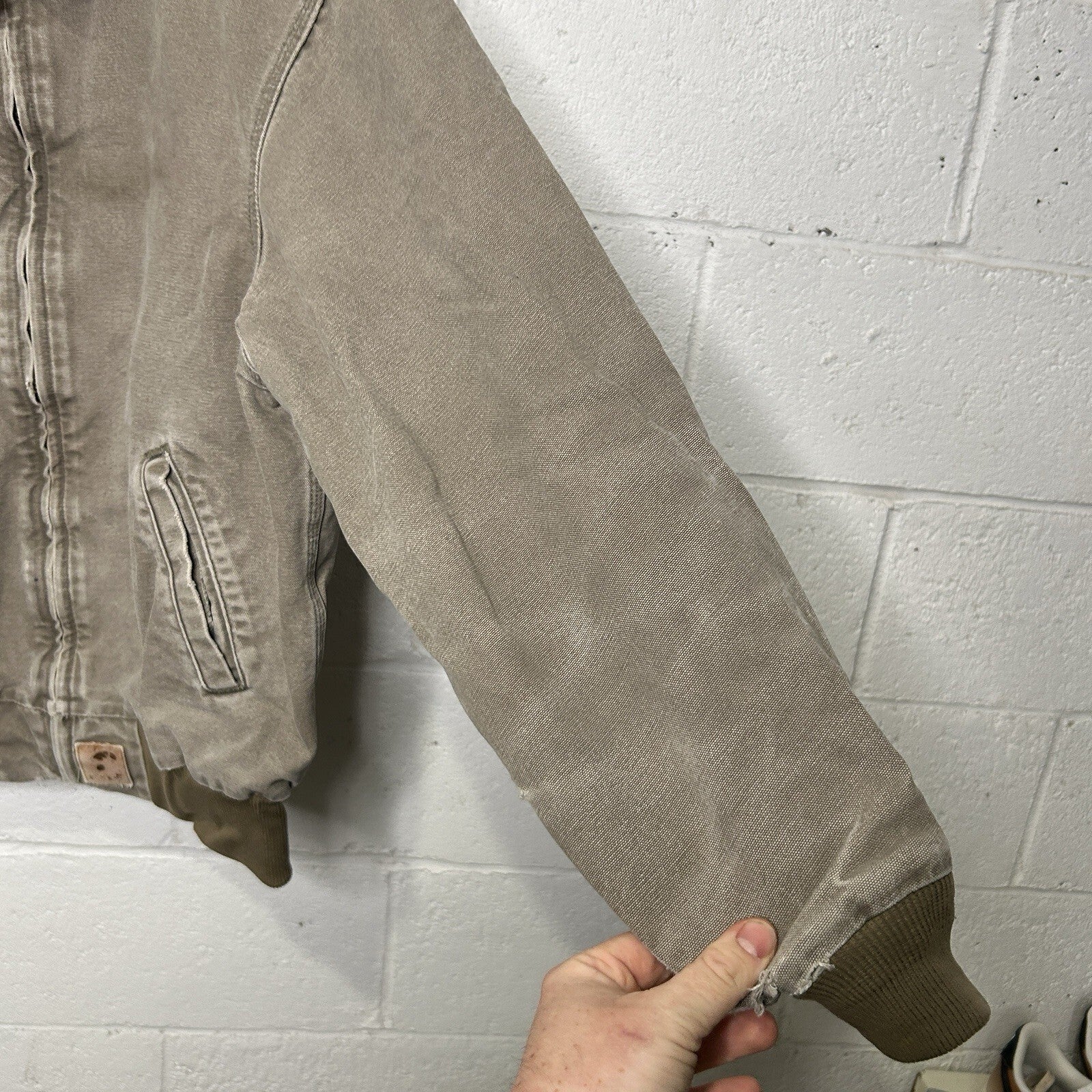 Vintage Carhartt Mesh-Lined Santa Fe Jacket “Desert Brown” J102 DES Men’s Large