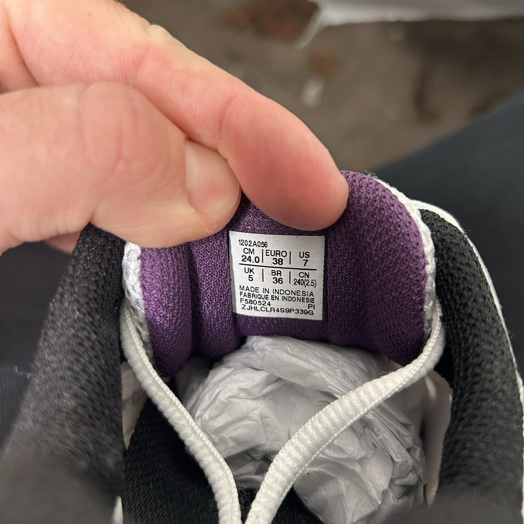 ASICS Gel Kayano 14 WMNS “Silver Grape”