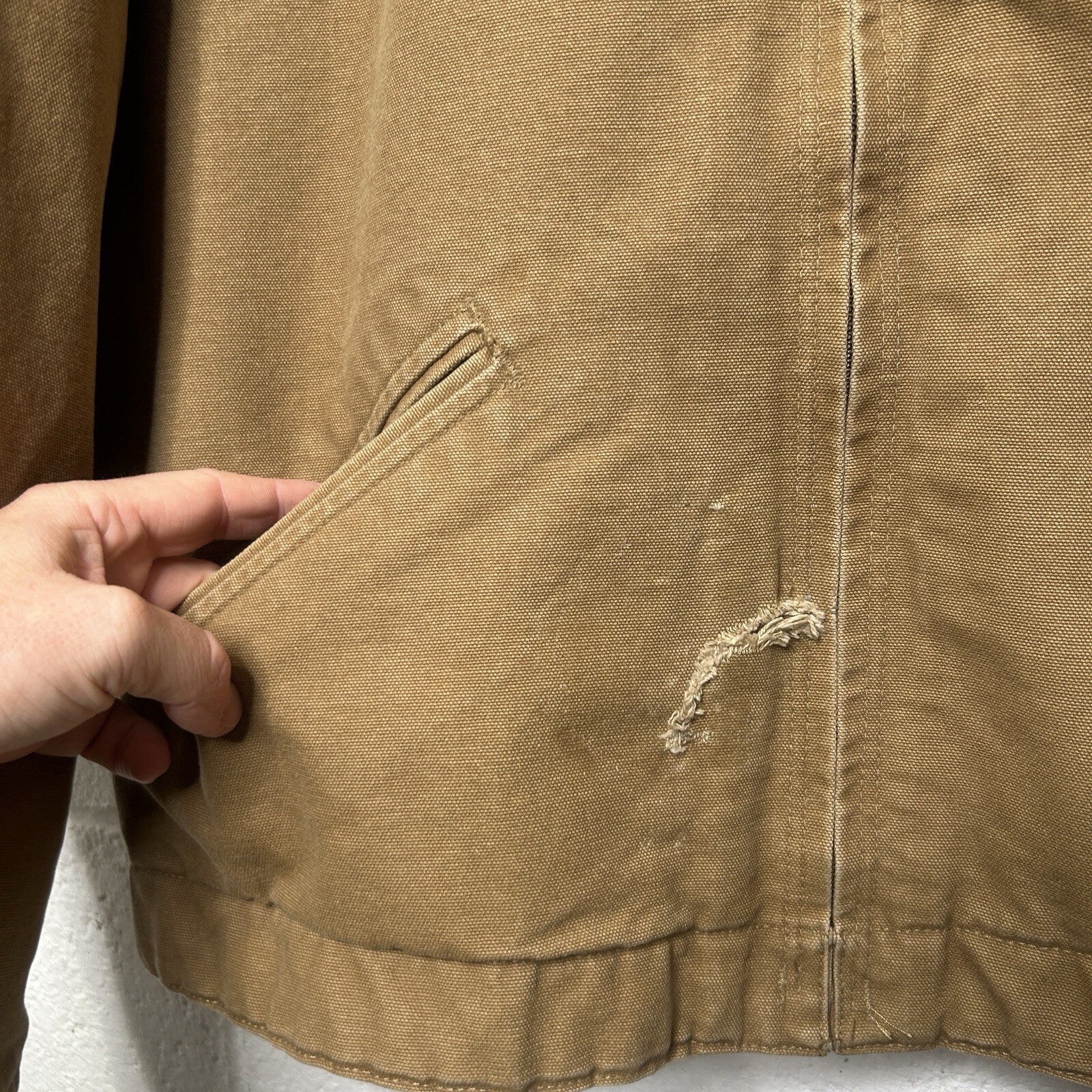 Vintage Carhartt Sherpa-Lined Detroit Jacket “Camel” WJ097 CML Women’s X-Large