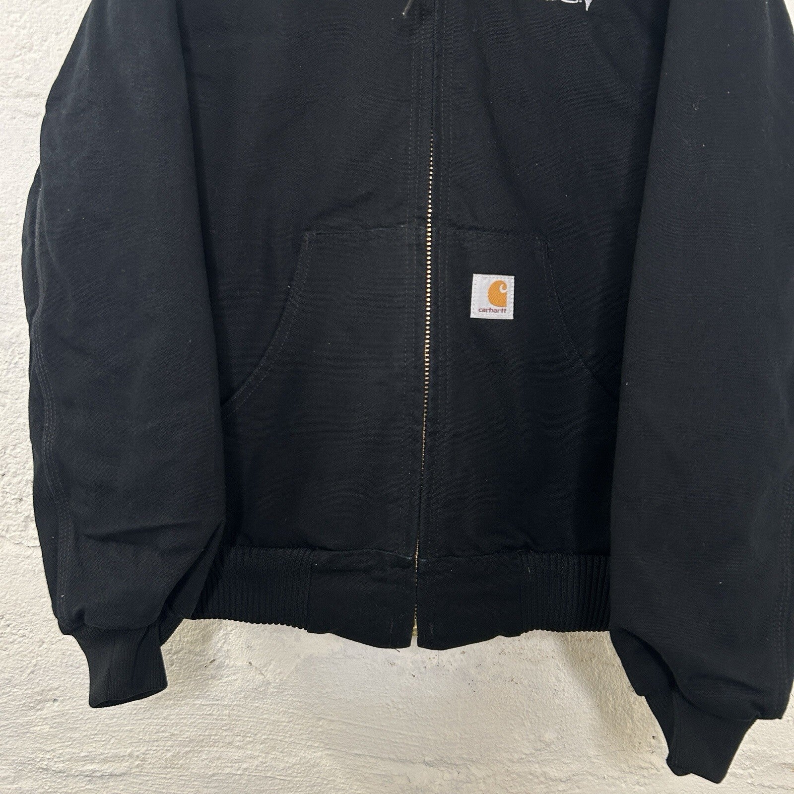 Vintage Carhartt Quilted Hooded Active Jacket “Black” J140 BLK Men’s Small