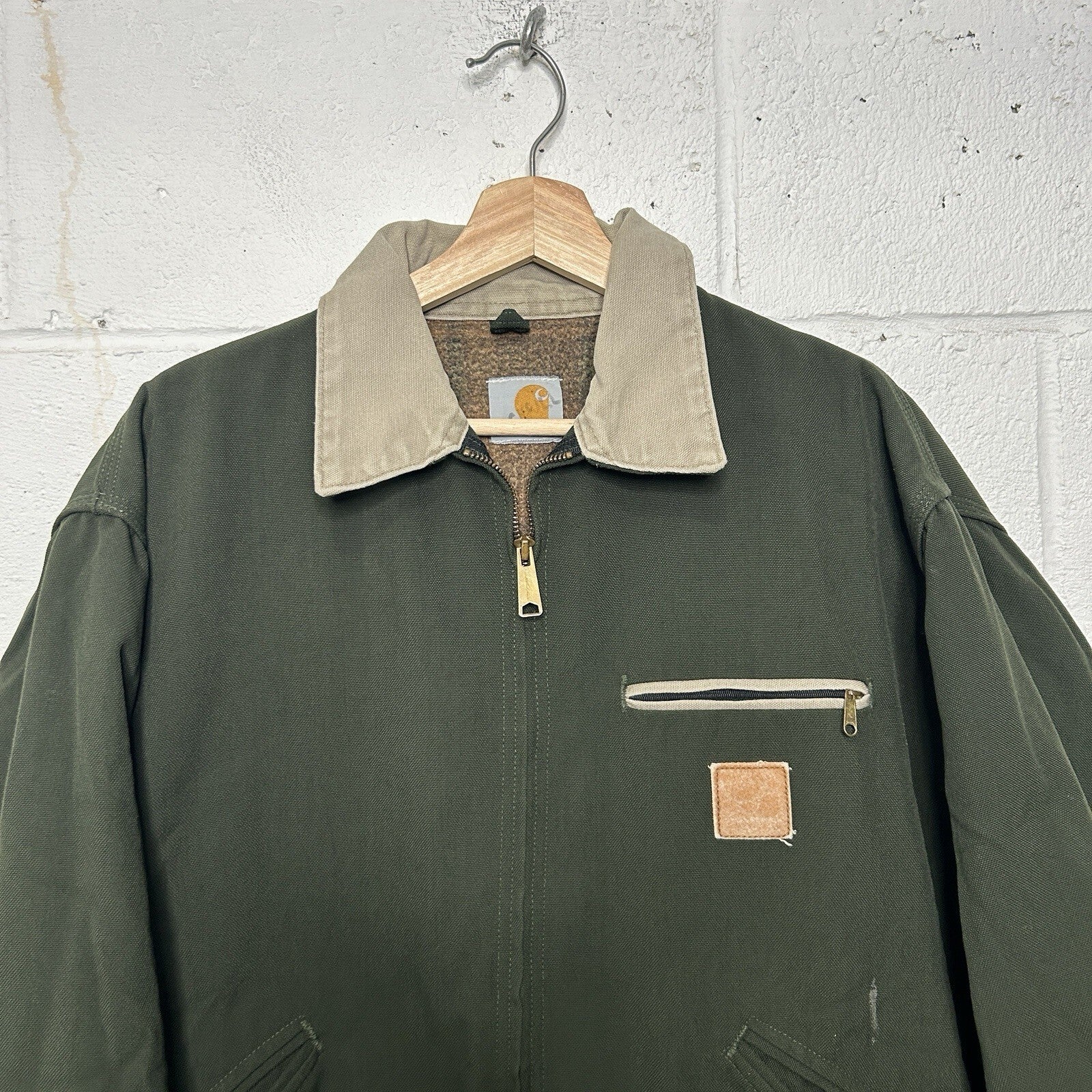 Vintage Carhartt Blanket-Lined Detroit Jacket “Olive Green” J129 OLV Men’s XL