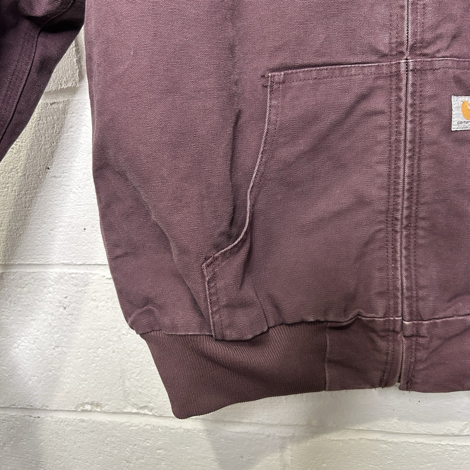 Vintage Carhartt Quilted Active Jacket “Deep Plum” WJ130 DPM Women’s Large