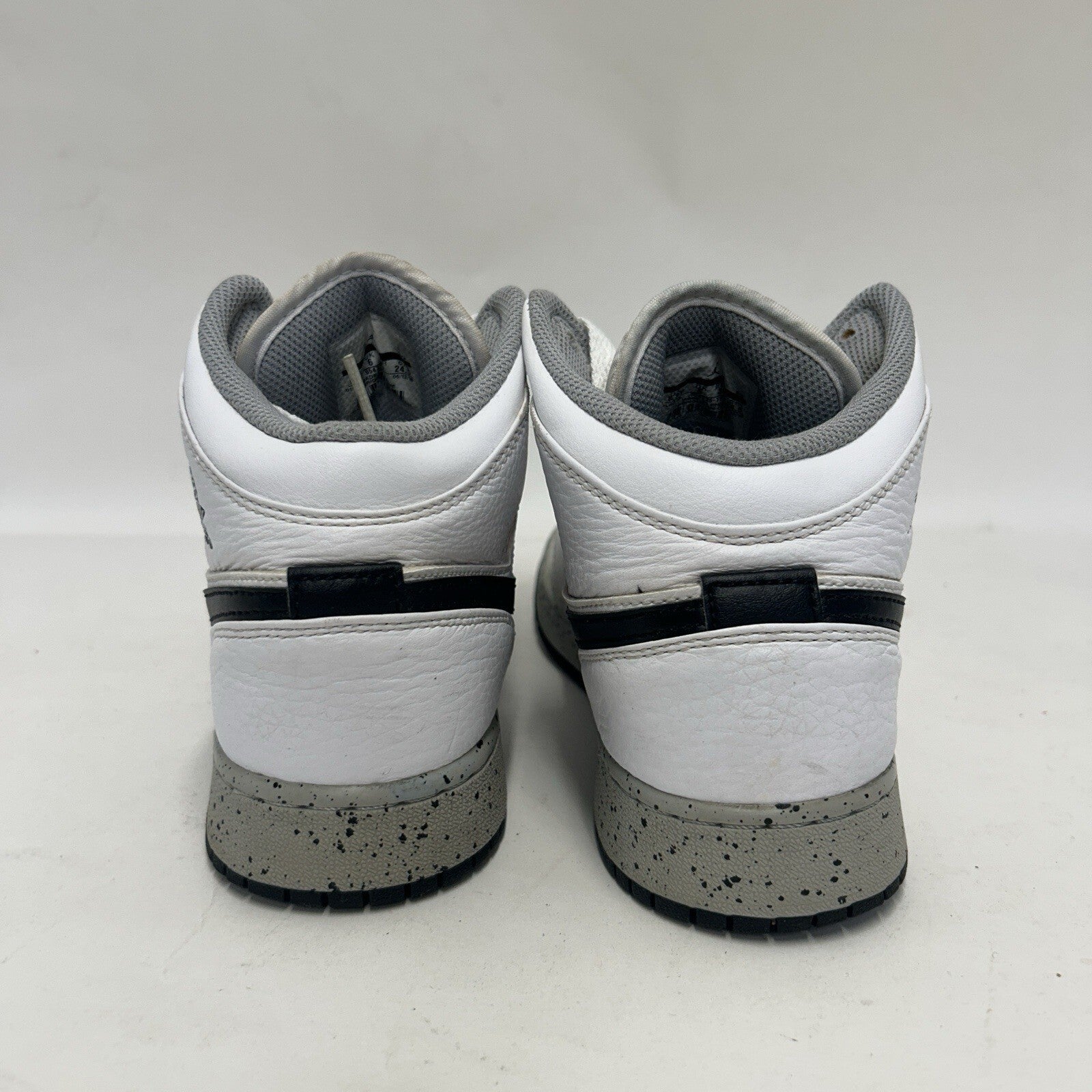 Nike Air Jordan 1 Mid Retro GS “White Cement” 554725-115 6.5Y/Women’s 8