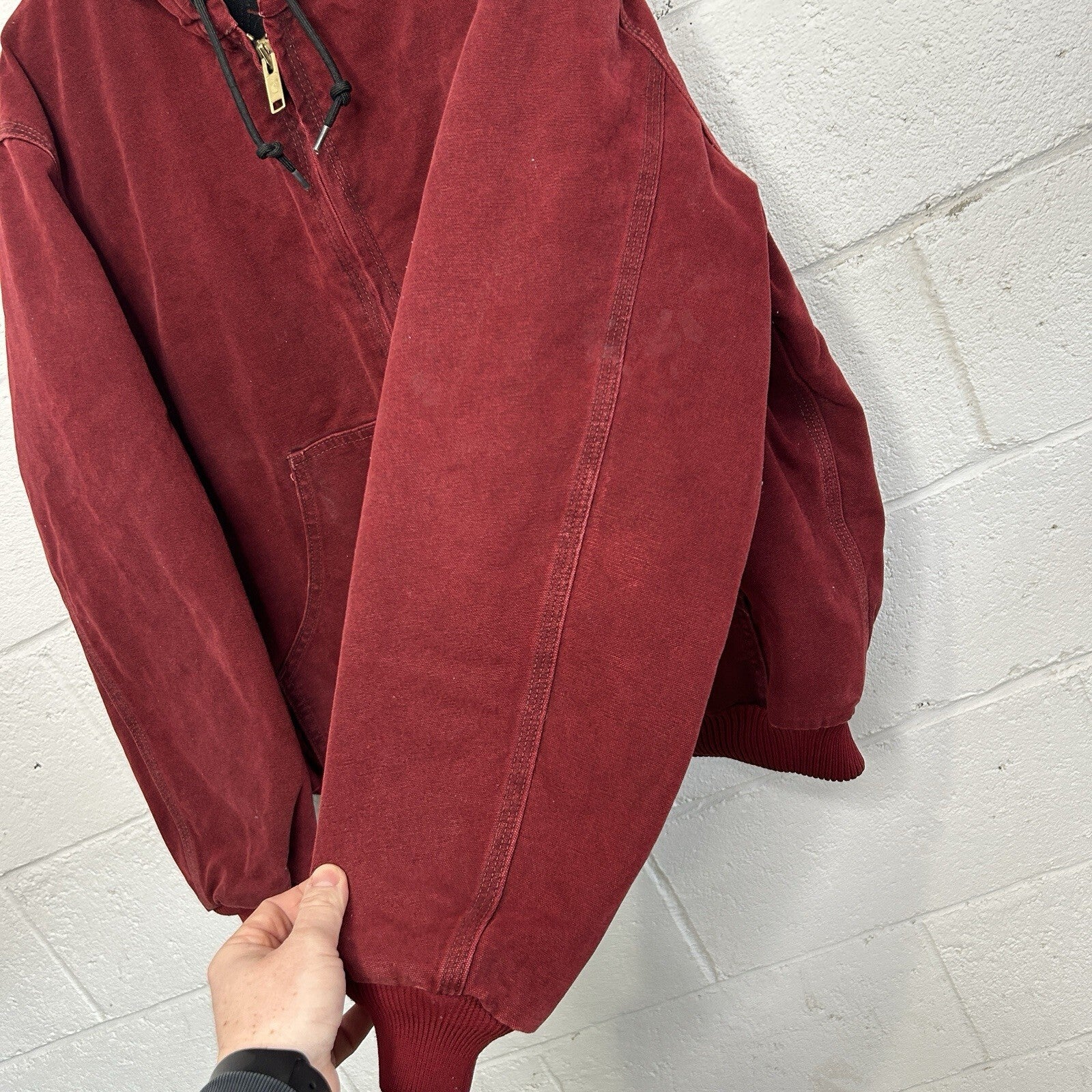 Vintage Carhartt Quilted Hooded Active Jacket “Crimson Red” J130 CRI Men’s Large