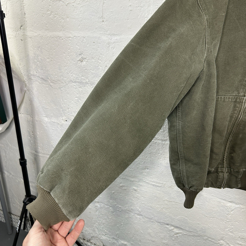 Vintage Carhartt Hooded Active Jacket “Light Olive” J270 LOV Men’s X-Large