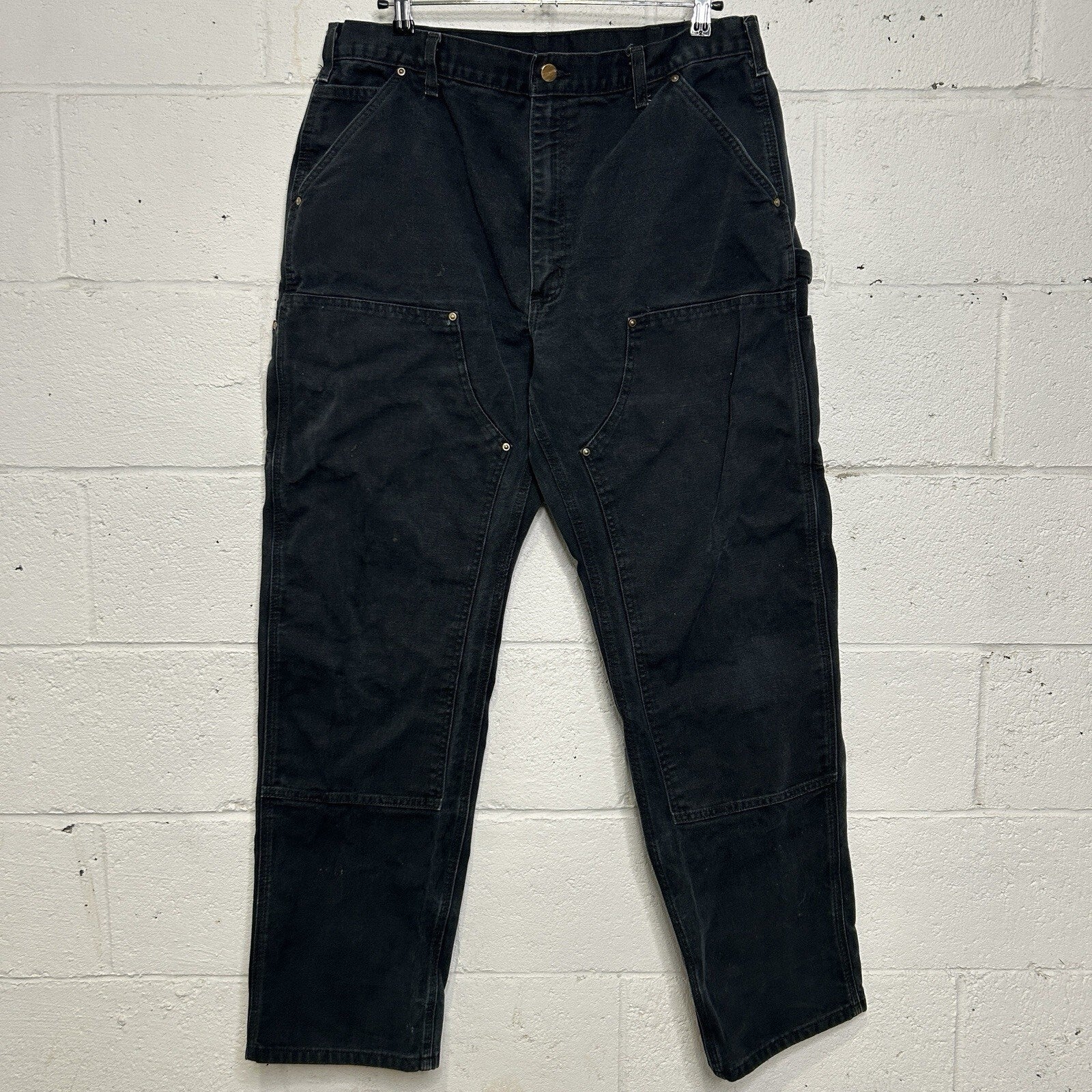 Vintage Carhartt DoubleKnee Carpenter Pants “Black” B01