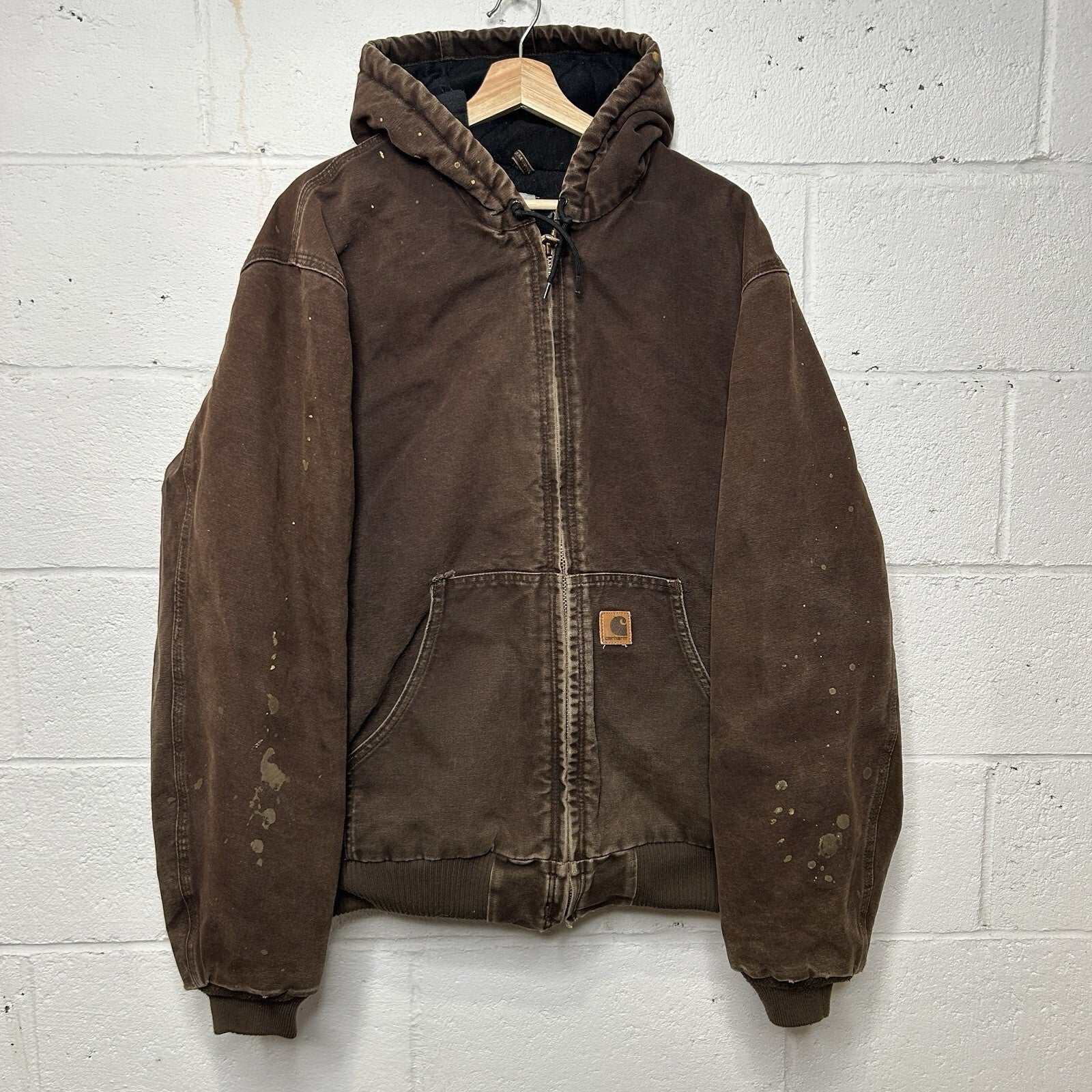 Vintage Carhartt Hooded Active Jacket “Dark Brown” J130 DKB Men’s Large Worn