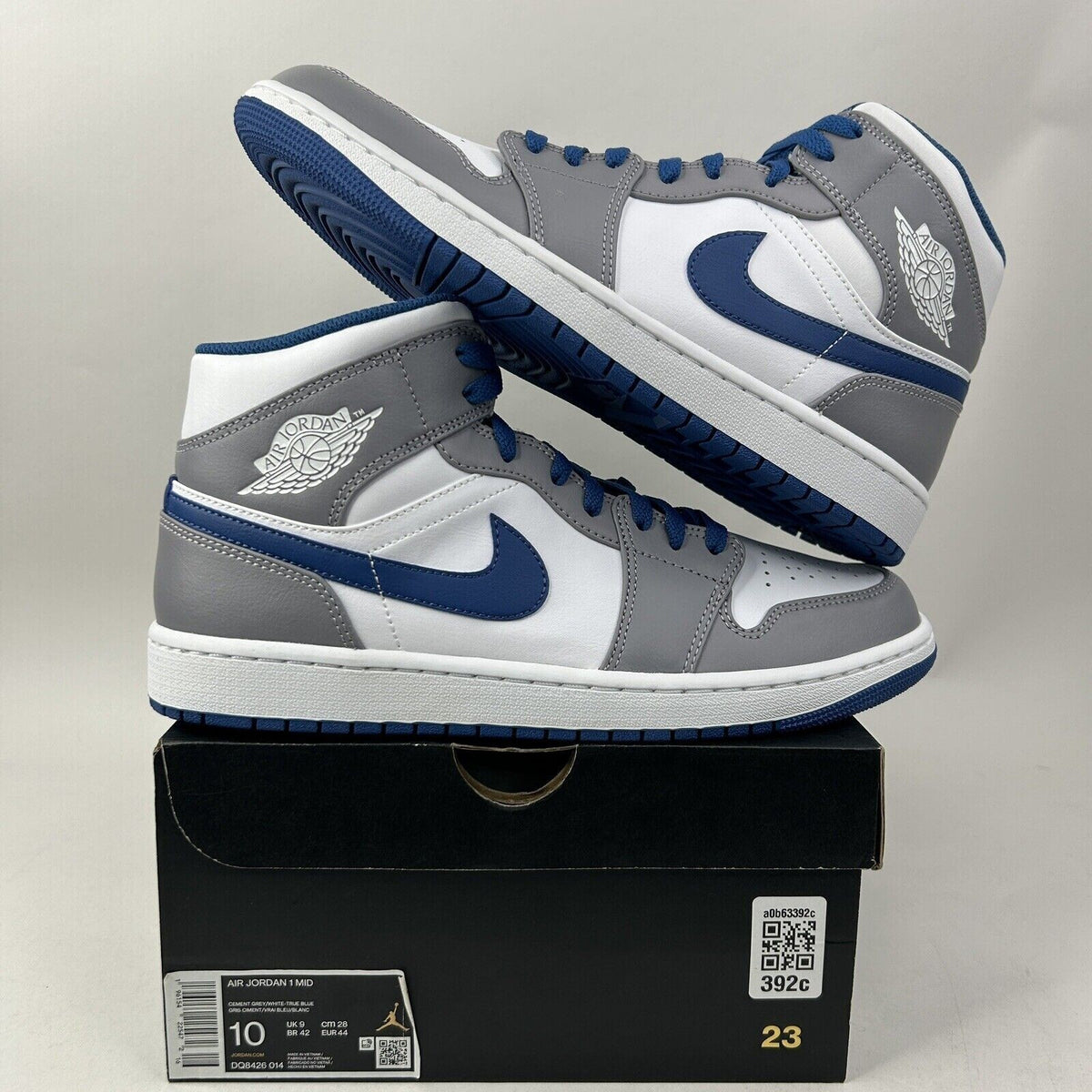 Nike Shoes Air Jordan 1 Mid Retro “Cement Grey/True Blue” 2024
