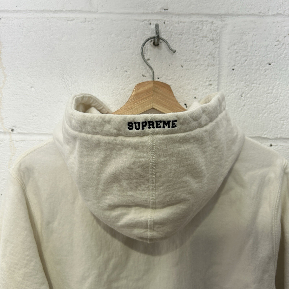 Supreme “They F*ck You Up” Verse Poem Hooded Sweatshirt “White” FW16