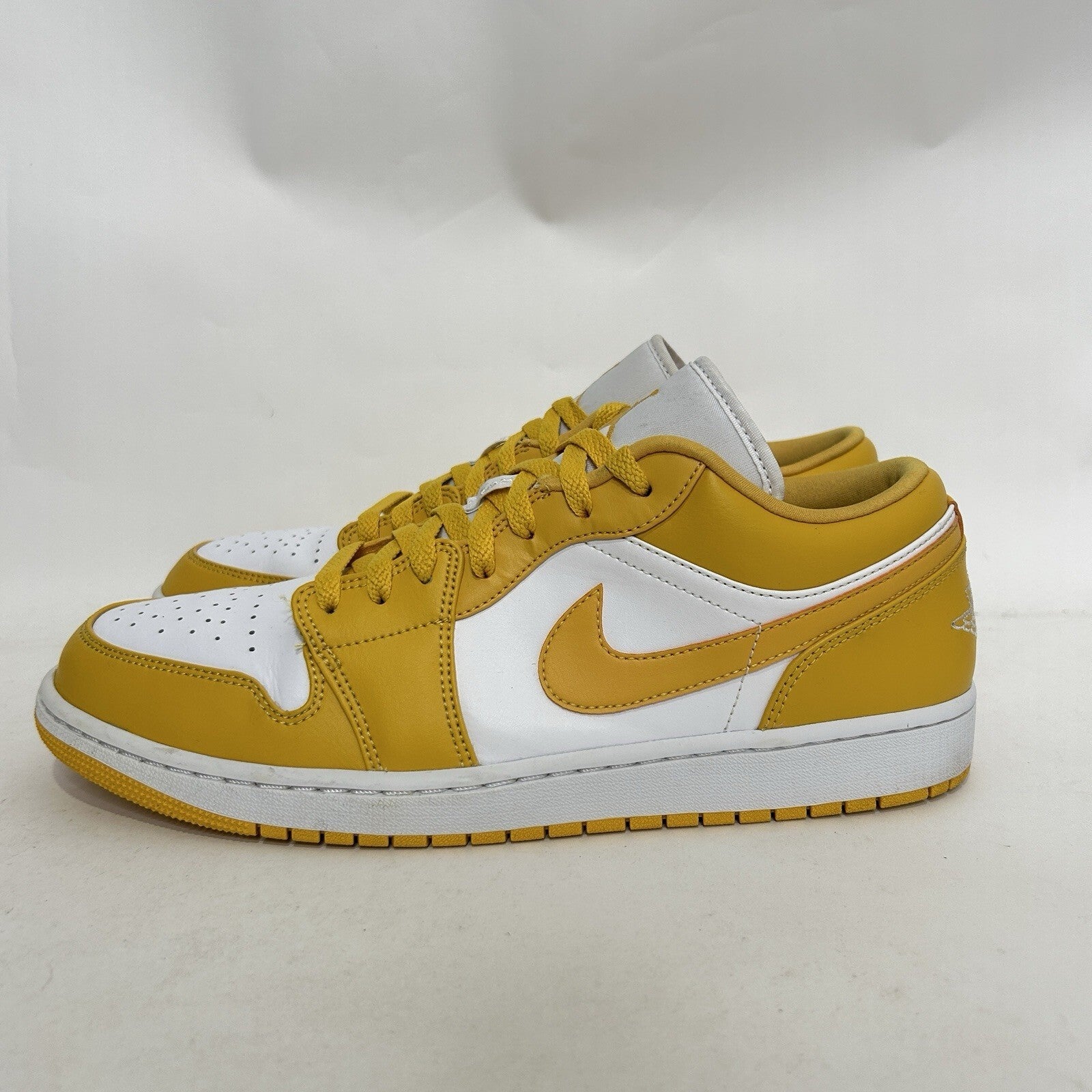 Nike Air Jordan 1 Low “Pollen/Yellow White” Shoes 553558-171 Men's 13 Worn