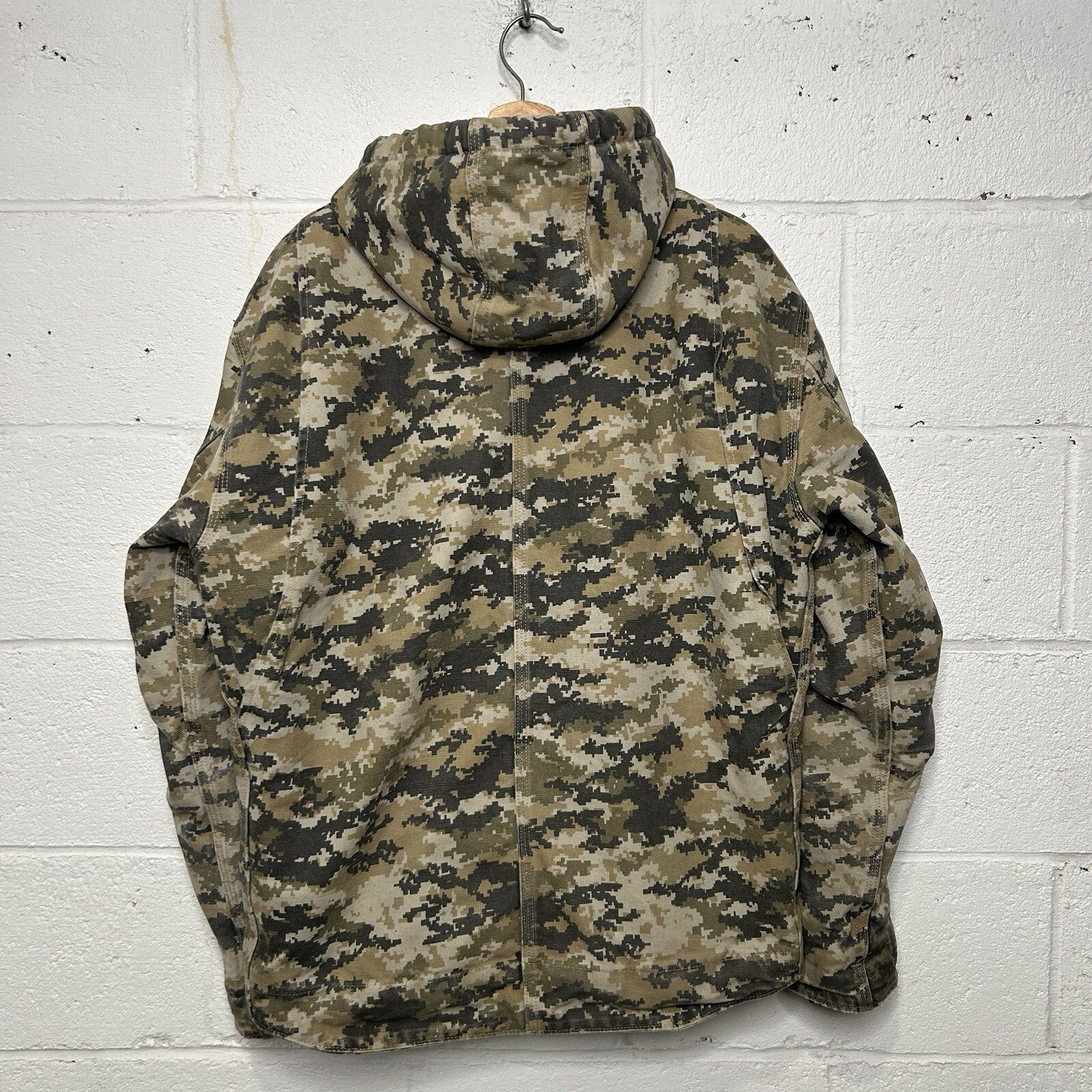 Carhartt Sherpa-Lined Hooded Detroit Jacket “Digital Camo” 101822-910 Men’s Med