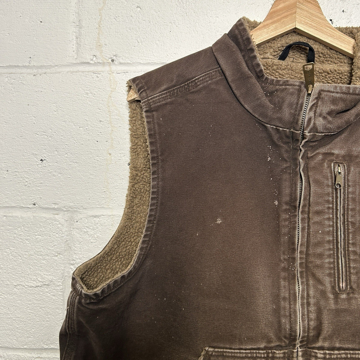 Y2K Carhartt Sherpa-Lined Mock-Neck Vest “Dark Brown” V33 DKB Men’s Large