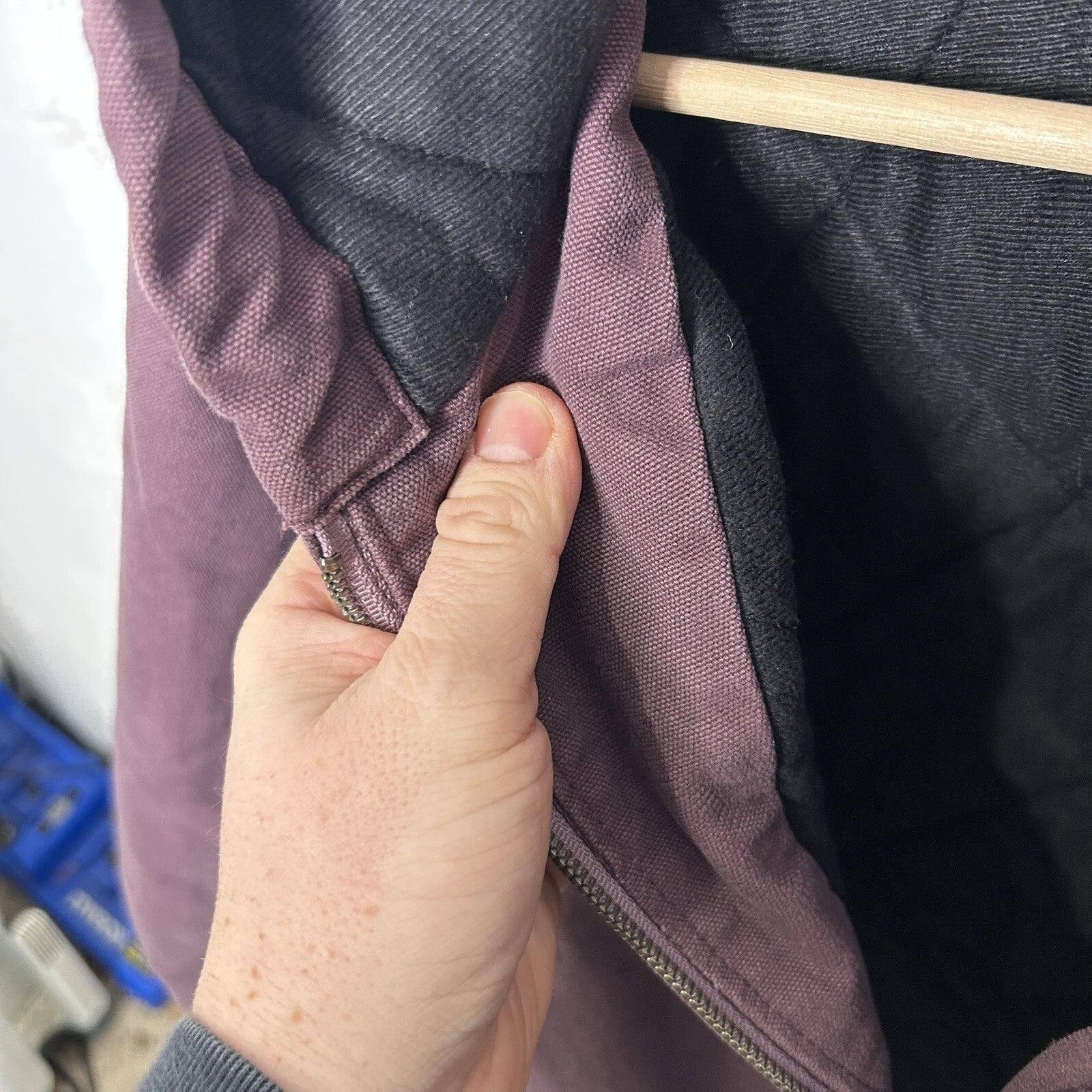 Vintage Carhartt Quilted Active Jacket “Deep Plum” WJ130 DPM Women’s Large
