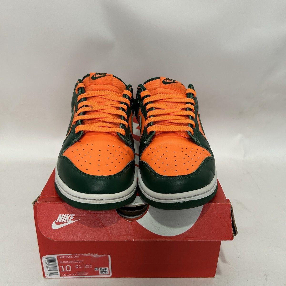 Nike Dunk Low Retro “Miami Hurricanes/Gorge Green”