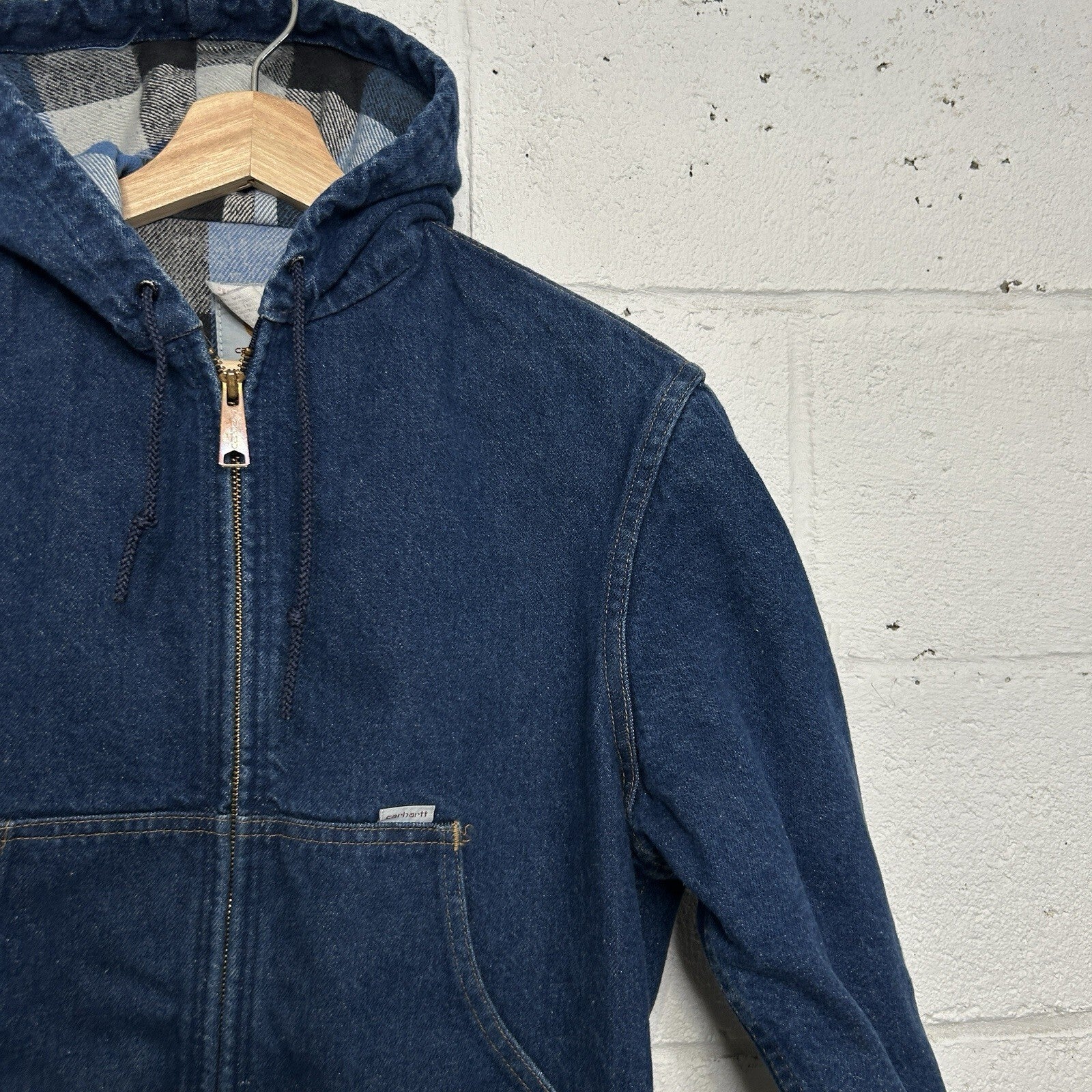 VTG Carhartt Flannel-Lined Hooded Active Jacket “Blue Denim” JF848 Men’s Small