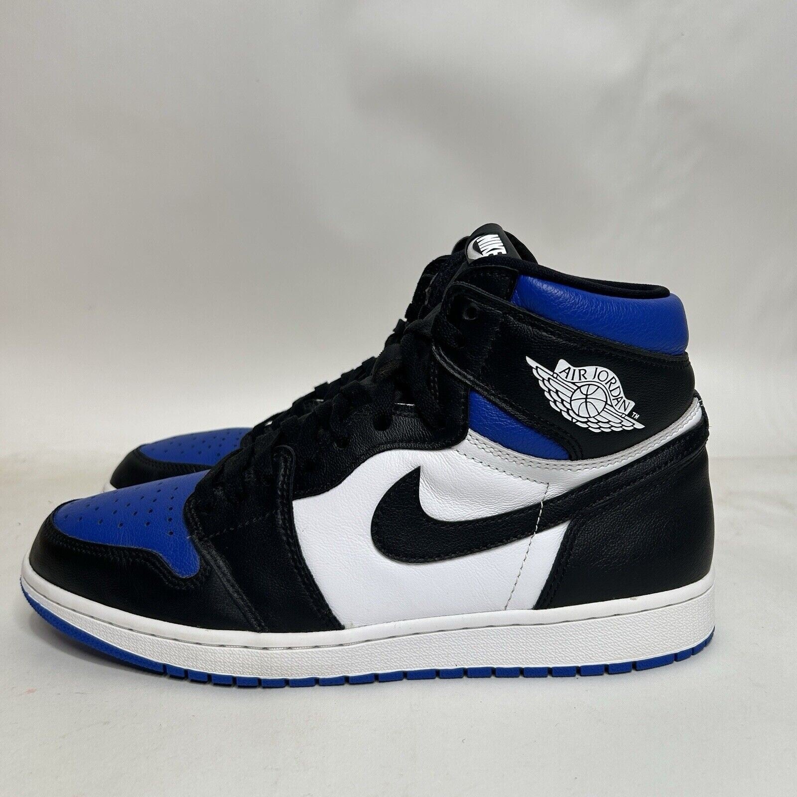 Nike Shoes Air Jordan 1 Retro High OG “Royal Toe” 555088-041 Men’s 11 Worn