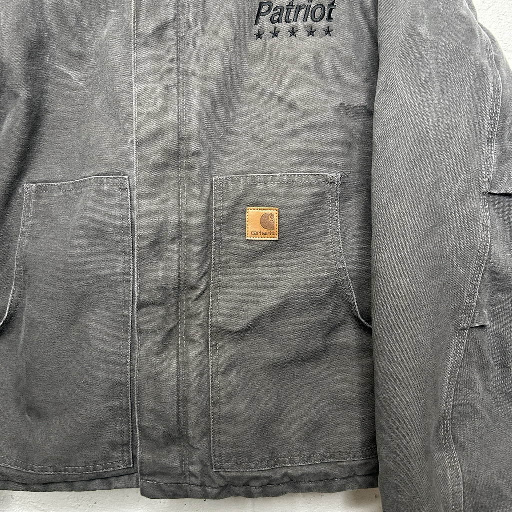 Carhartt Quilted Traditional Artic Jacket “Gravel/Grey” J22 GVL Men’s X-Lar