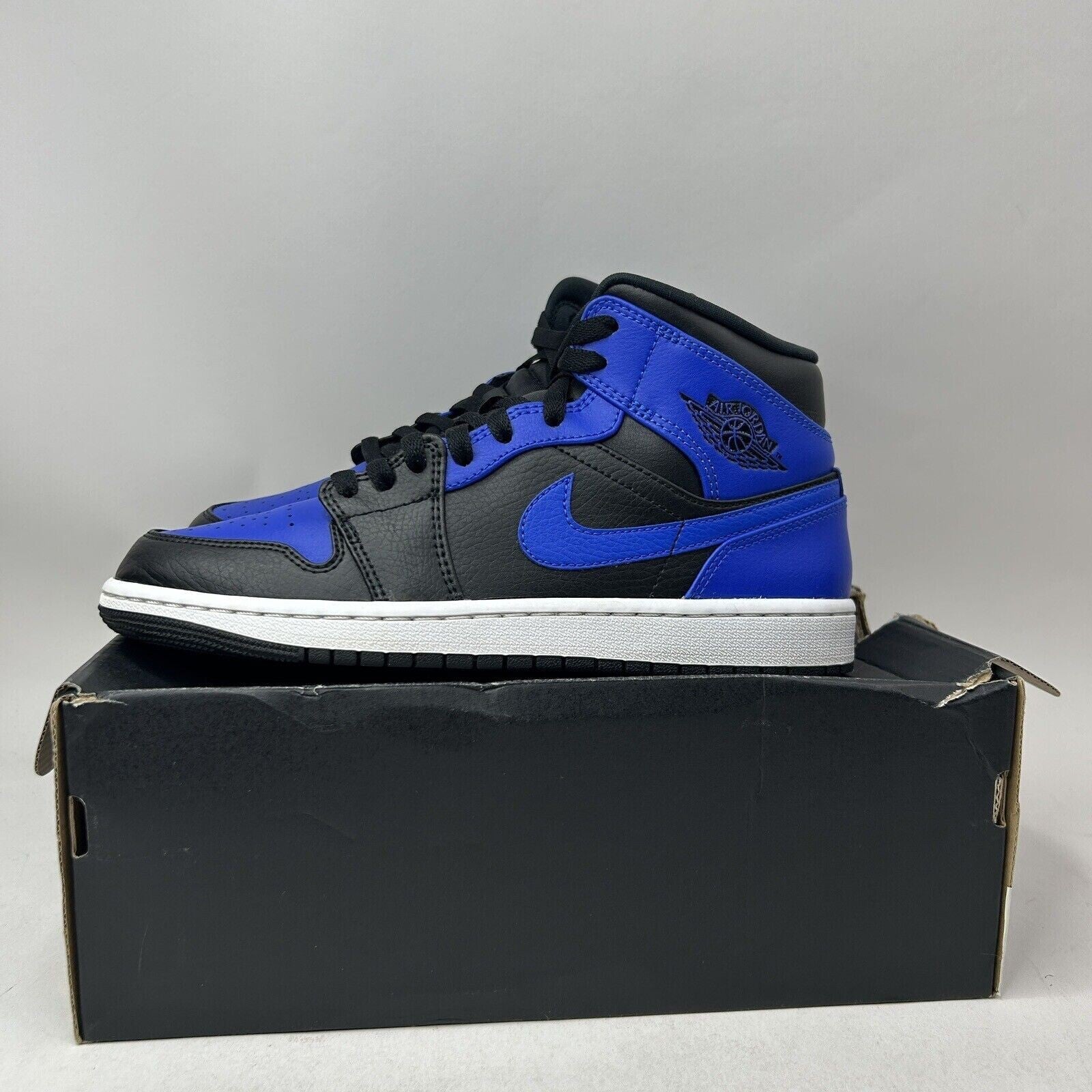 Nike Shoes Air Jordan 1 Mid Retro “Hyper Royal” 554724-077 Men’s 8 Worn