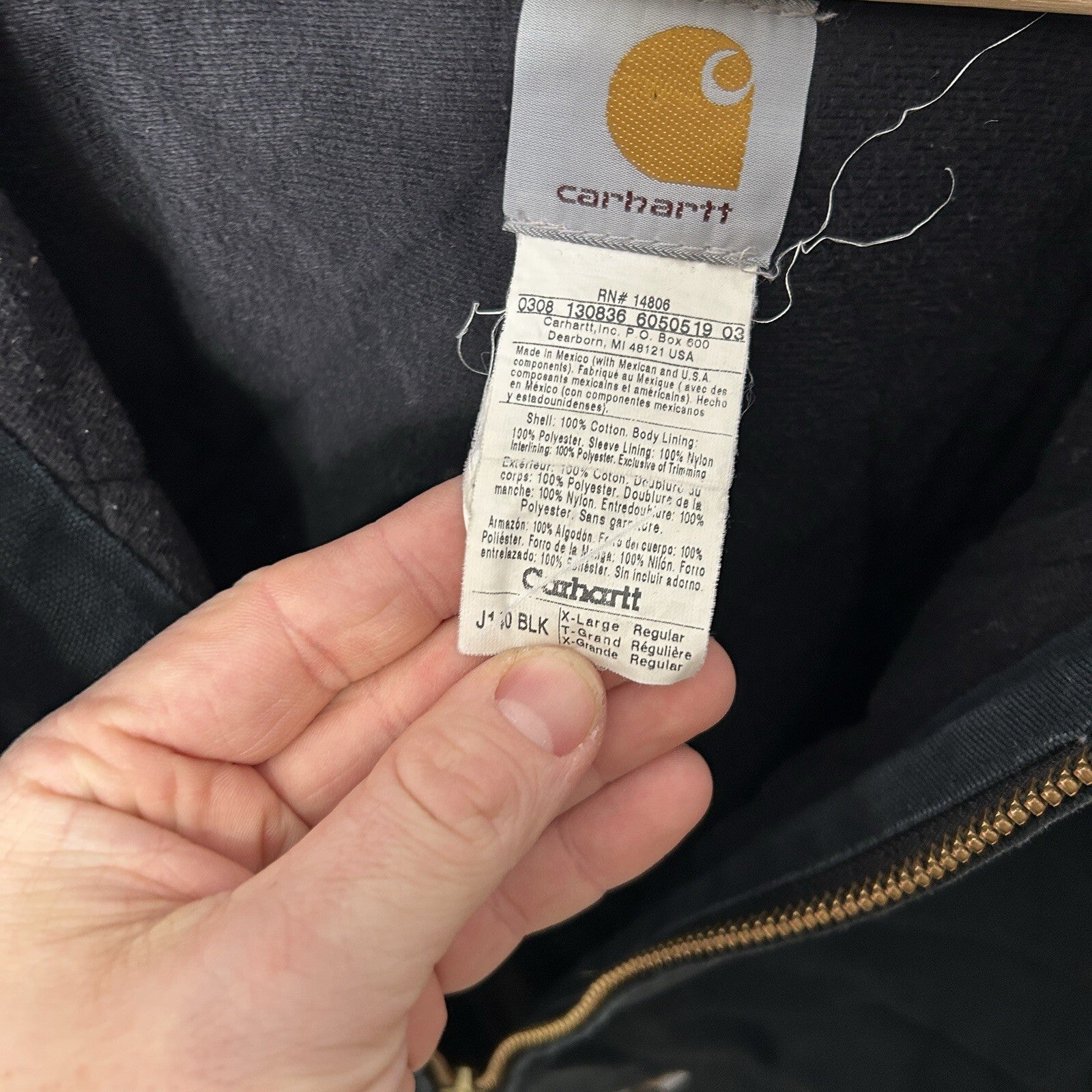Vintage Carhartt Quilted Hooded Active Jacket “Black” J140 BLK Men’s X-Large