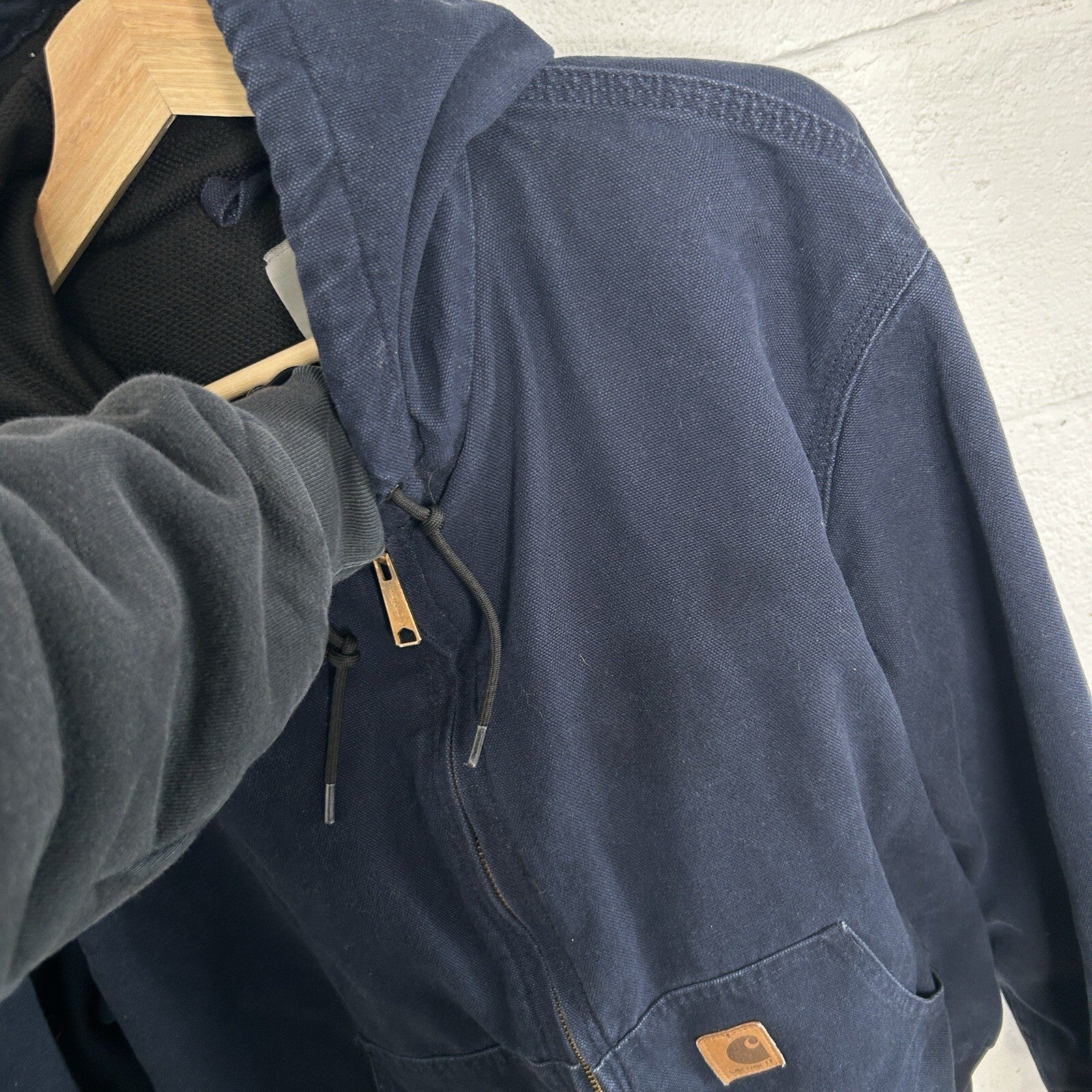 Vintage Carhartt Thermal-Lined Active Jacket “Dark Navy” J211 DNY Men’s Large
