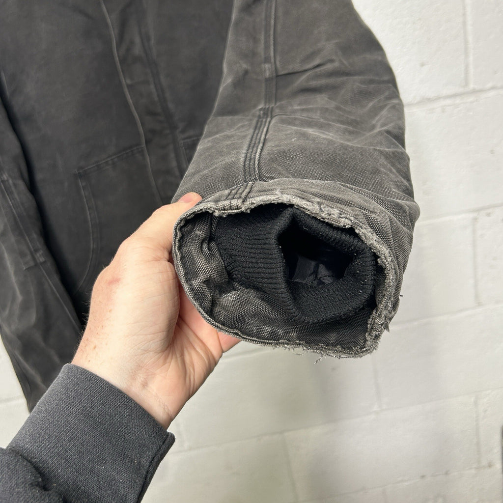 Vintage Carhartt Quilted Artic Jacket “Black” JQ185/J02 BLK Men’s X-Large