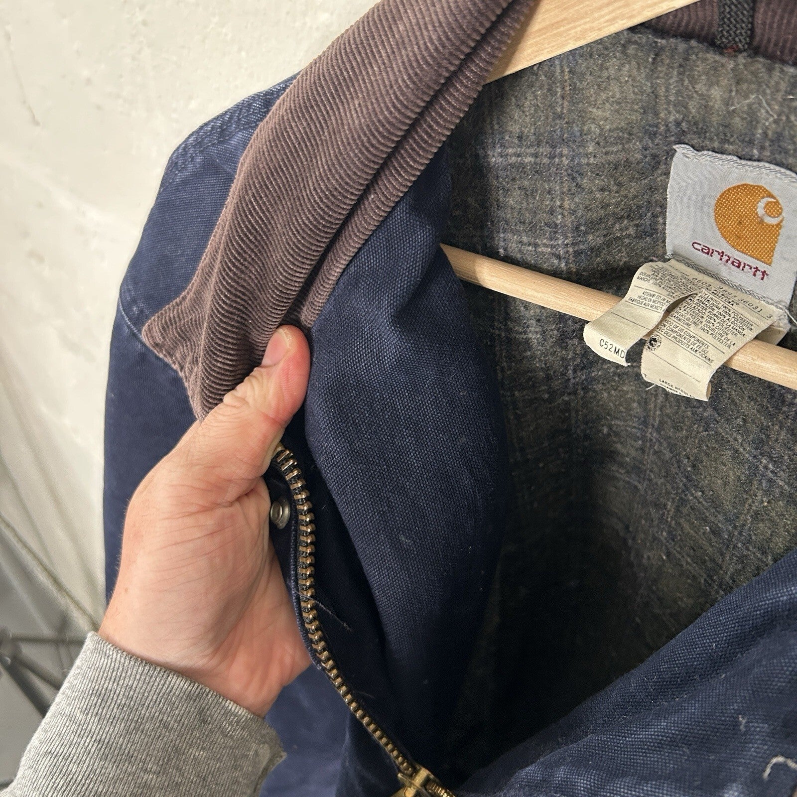 Vintage Carhartt Blanket-Lined Barn Jacket “Midnight Blue” C52 MDT Men’s Large