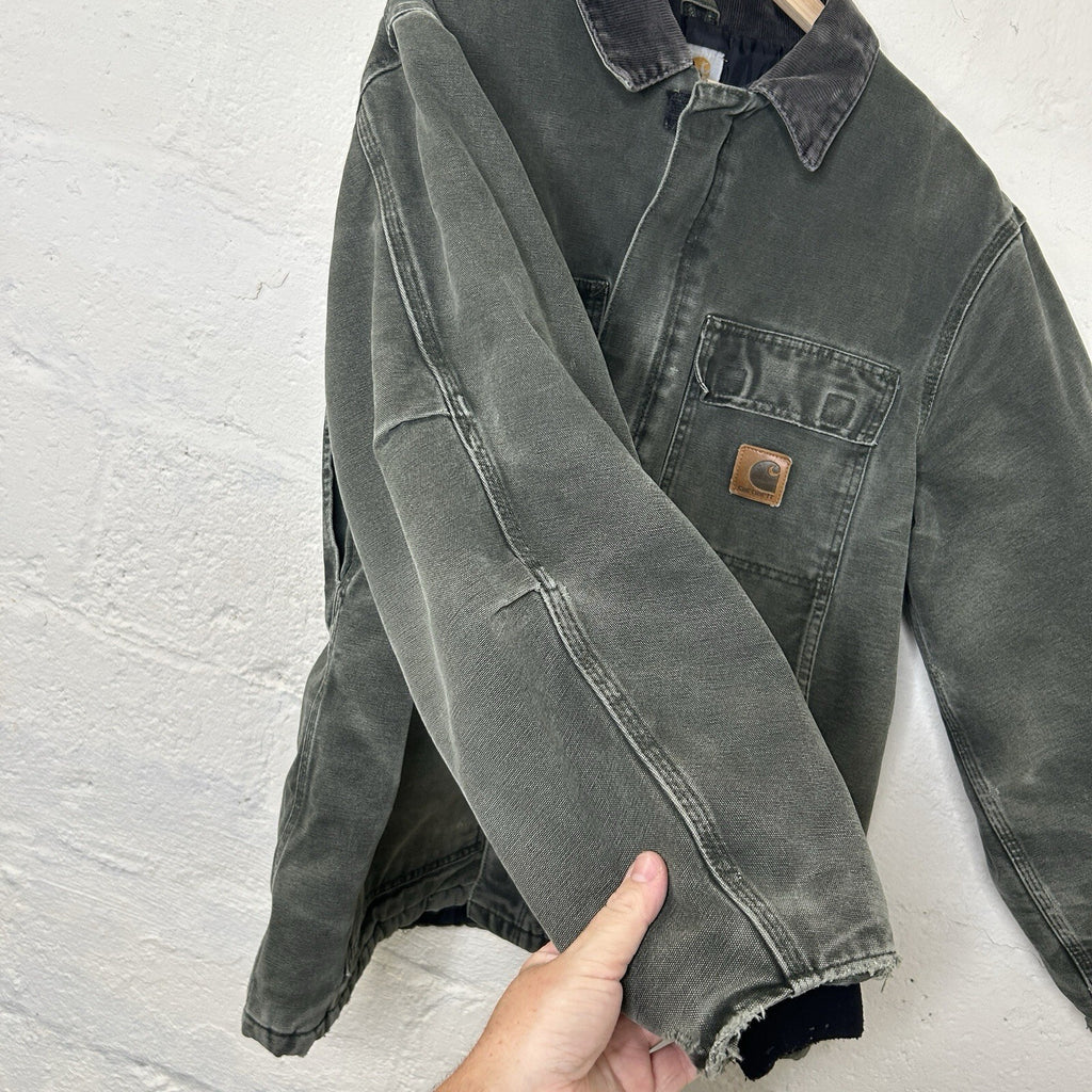 Vintage Carhartt Quilted Artic Jacket “Moss Green” C26 MOS Men’s Large