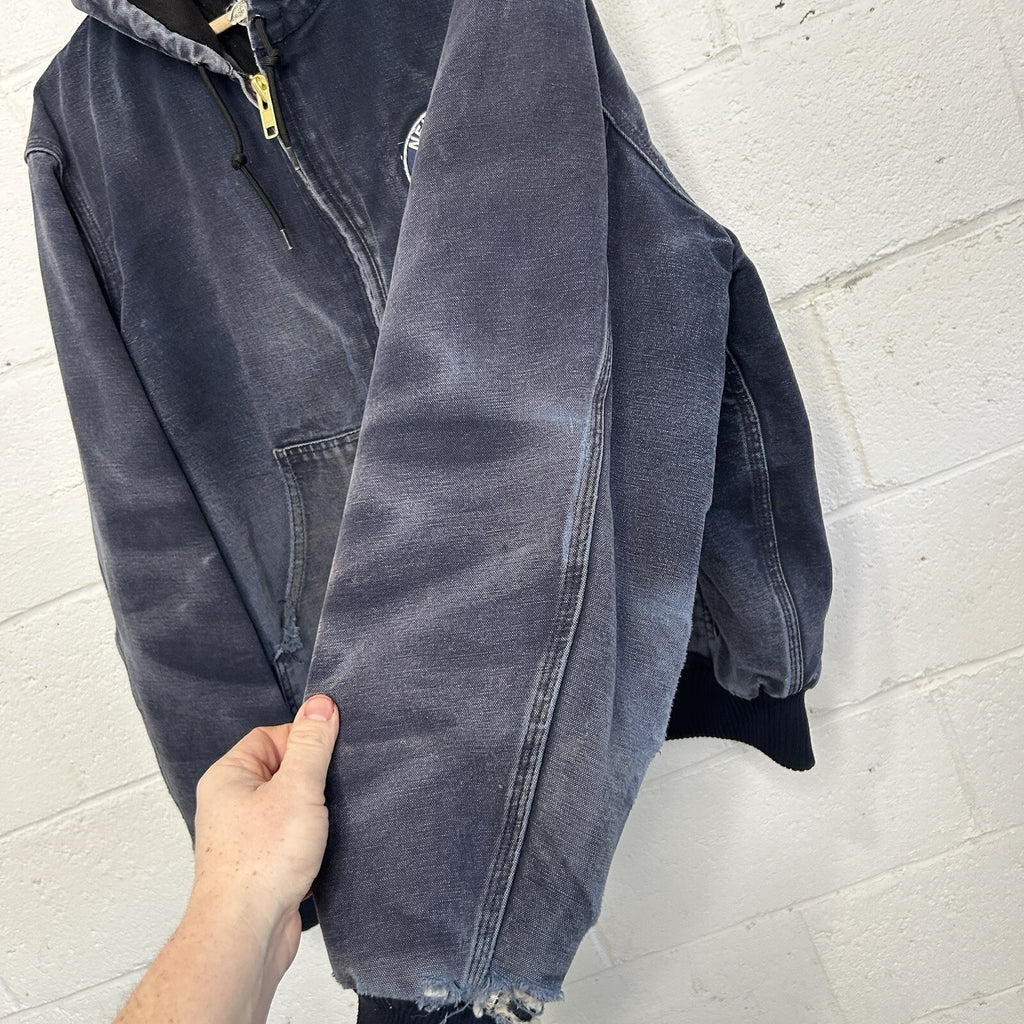 Vintage Carhartt Hooded Active Jacket “Dark Navy” Yankees J140 DNY Men’s X-Large