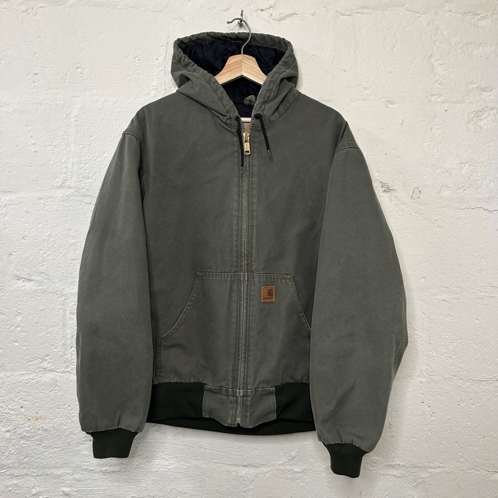 Vintage Carhartt Quilted Hooded Active Jacket “Moss Green” J280 MOS Men’s Medium