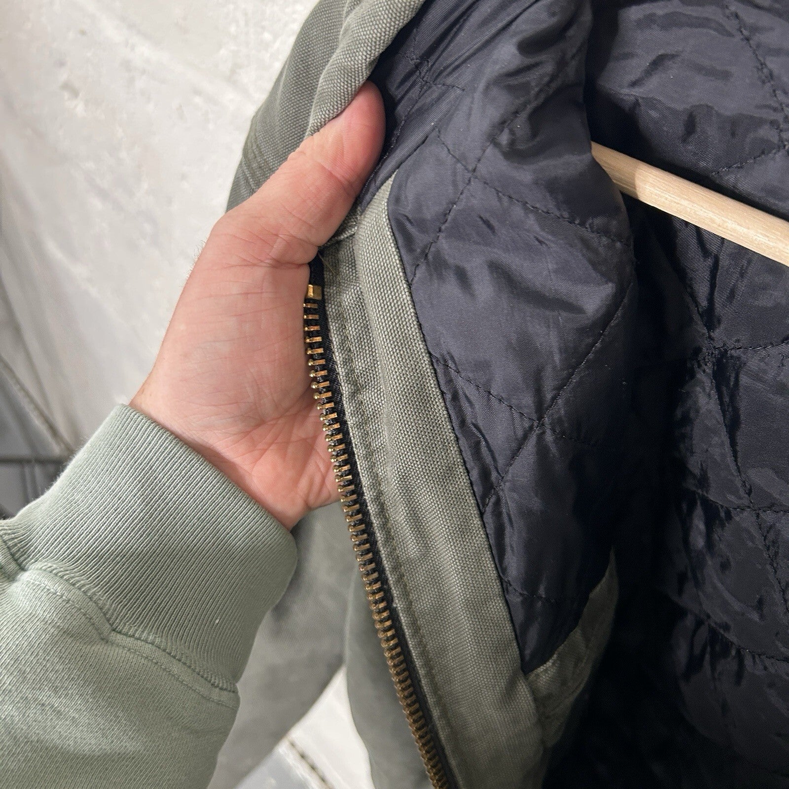 Vintage Carhartt Quilted Hooded Active Jacket “Moss Green” J280 MOS Men’s Medium