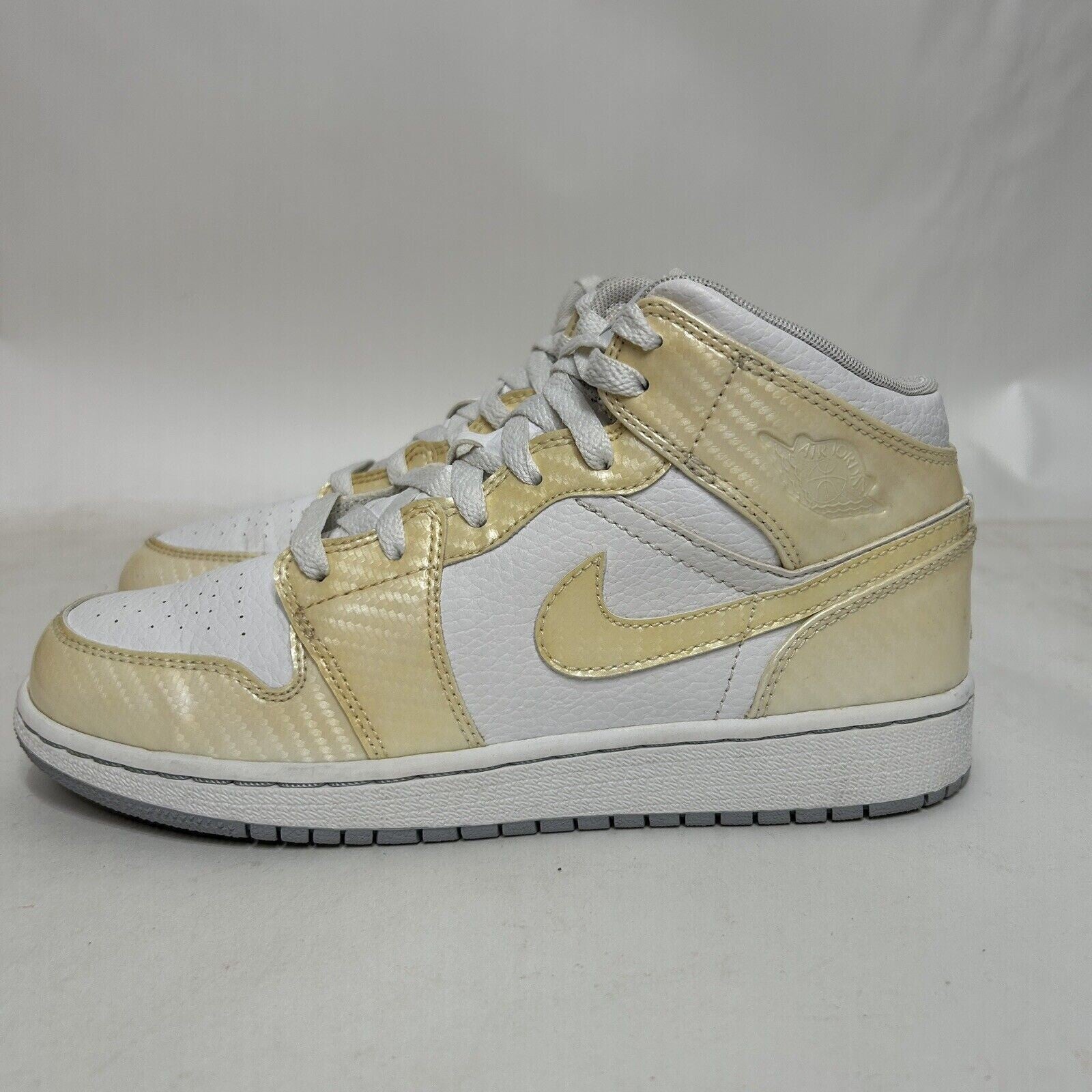 Nike Shoes Air Jordan 1 Phat GS “White Carbon Fiber” 2024