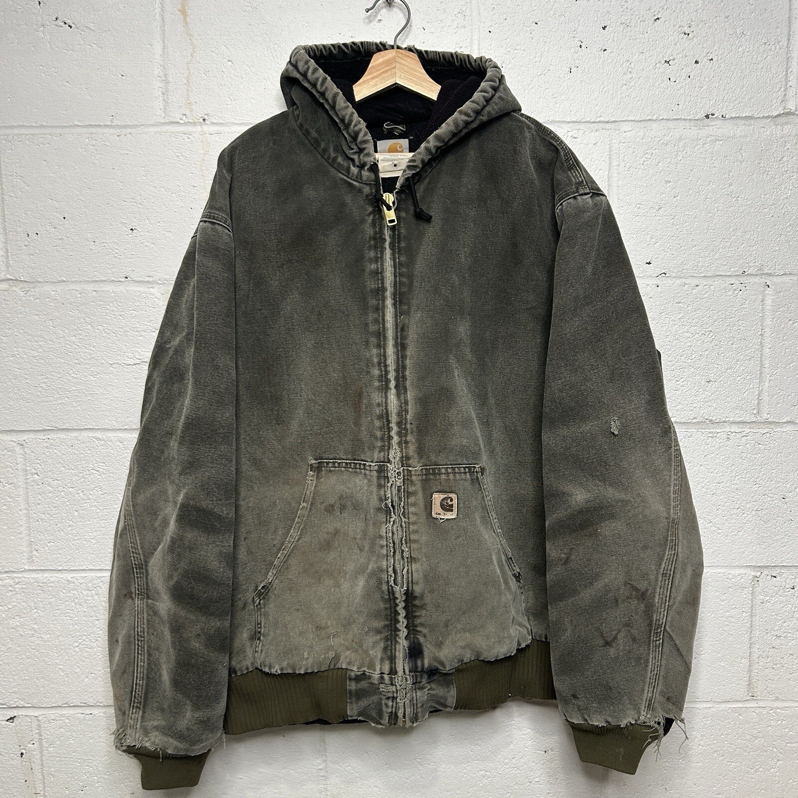 Vintage Carhartt Quilted Hooded Active Jacket “Moss Green” J130 MOS Men’s XL