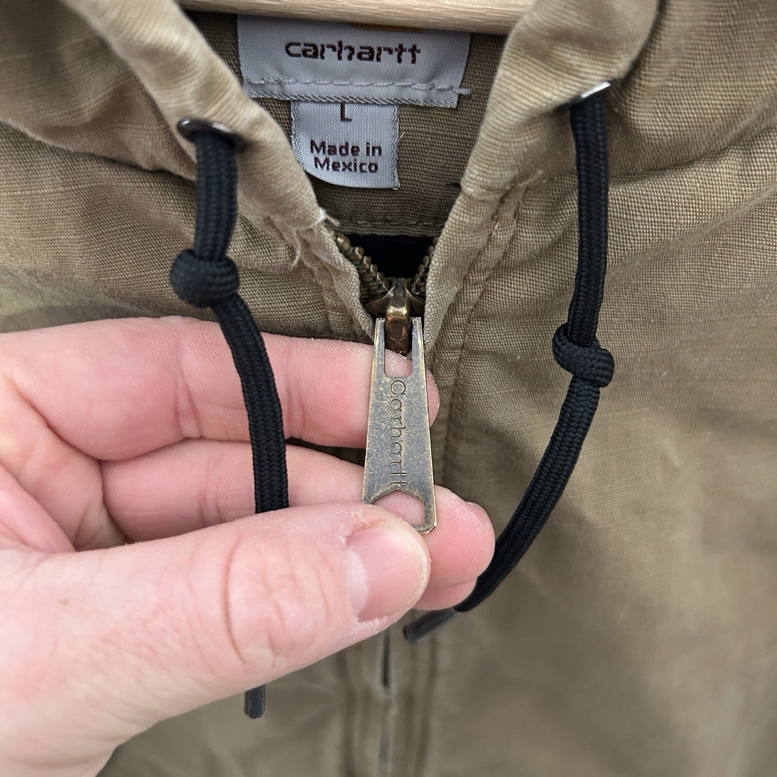 Vintage Carhartt Quilted Ripstop Active Jacket “Dark Khaki” 100108 253 Men’s L