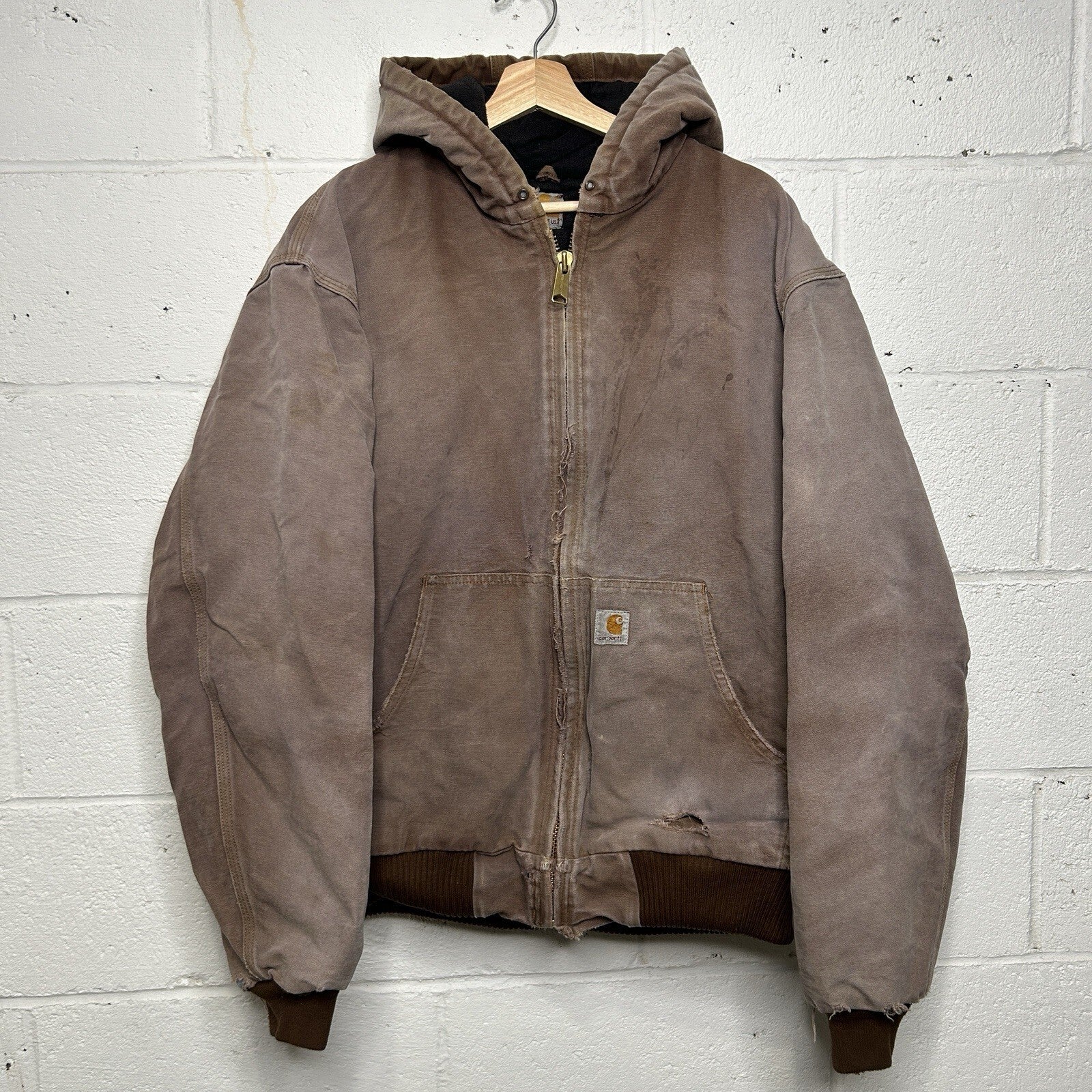 Vintage Dyed Carhartt Quilted Hooded Active Jacket “Brown” J140 BRN Men’s Large