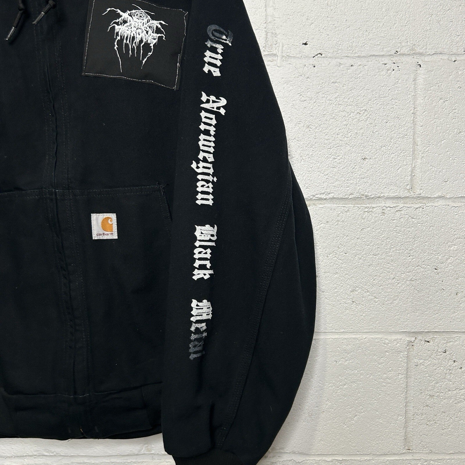 Y2K Carhartt Thermal-Lined Hooded Active Jacket “Black” J131 BLK Dark Throne