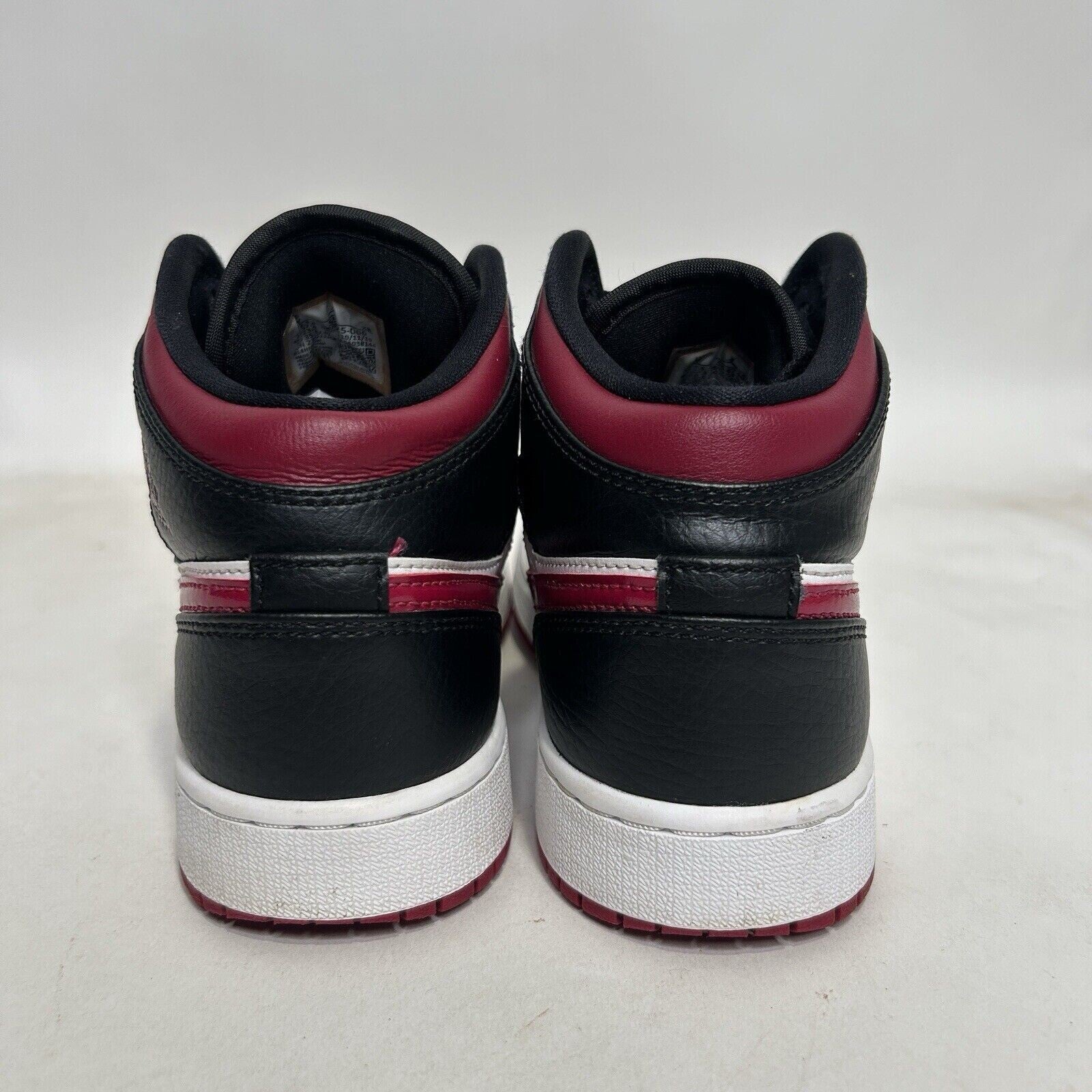 Nike Shoes Air Jordan 1 Mid GS “Bred Toe/Noble Red” 2024