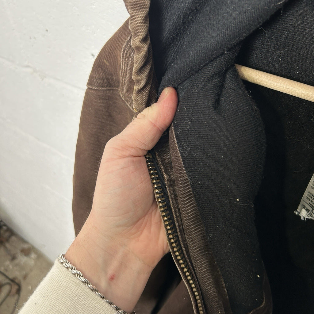 Vintage Carhartt Hooded Active Jacket “Dark Brown” J130 DKB Men’s Large Worn