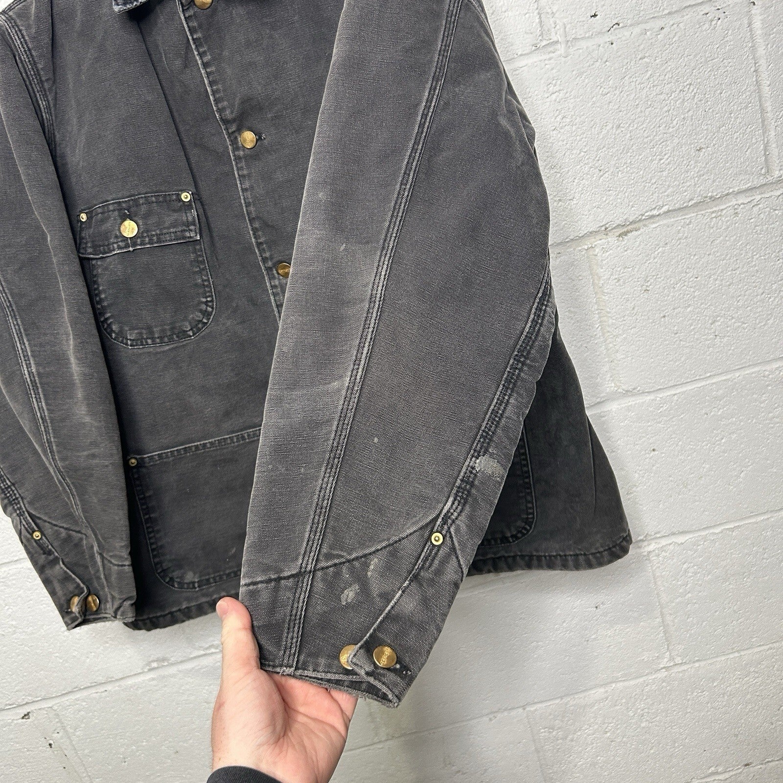 Vintage Faded Carhartt Blanket-Lined Chore Coat “Black” C01 BLK Men’s Large