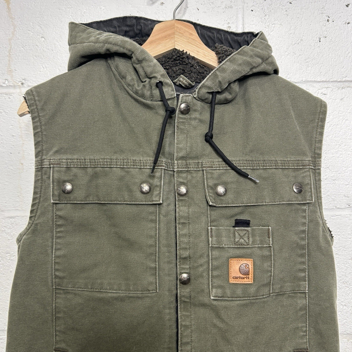 Carhartt Sherpa Lined Multi-Pocket Hooded Vest “Army Green”