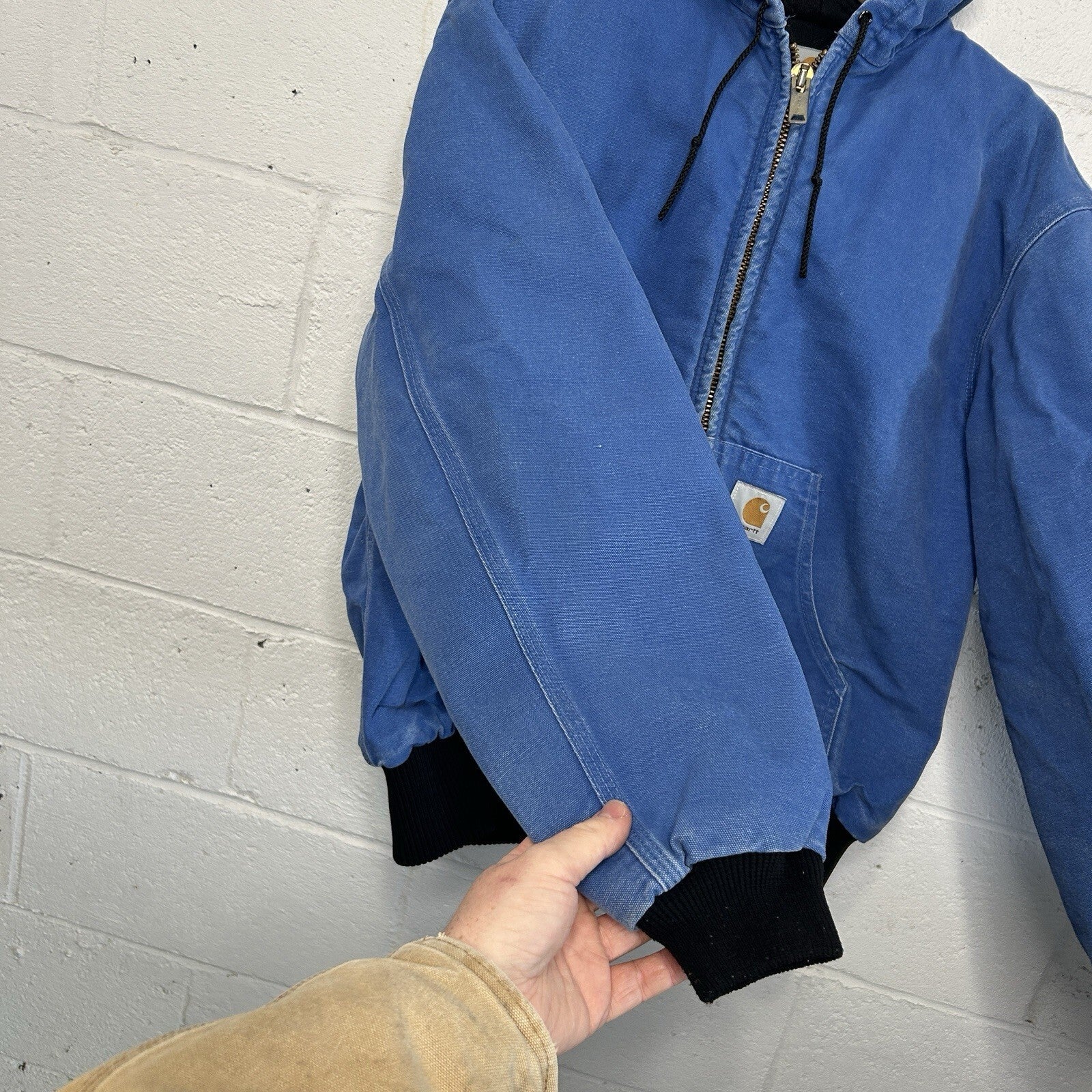 Vintage Carhartt Quilted Hooded Active Jacket “Royal Blue” JQ1049 Men’s Medium