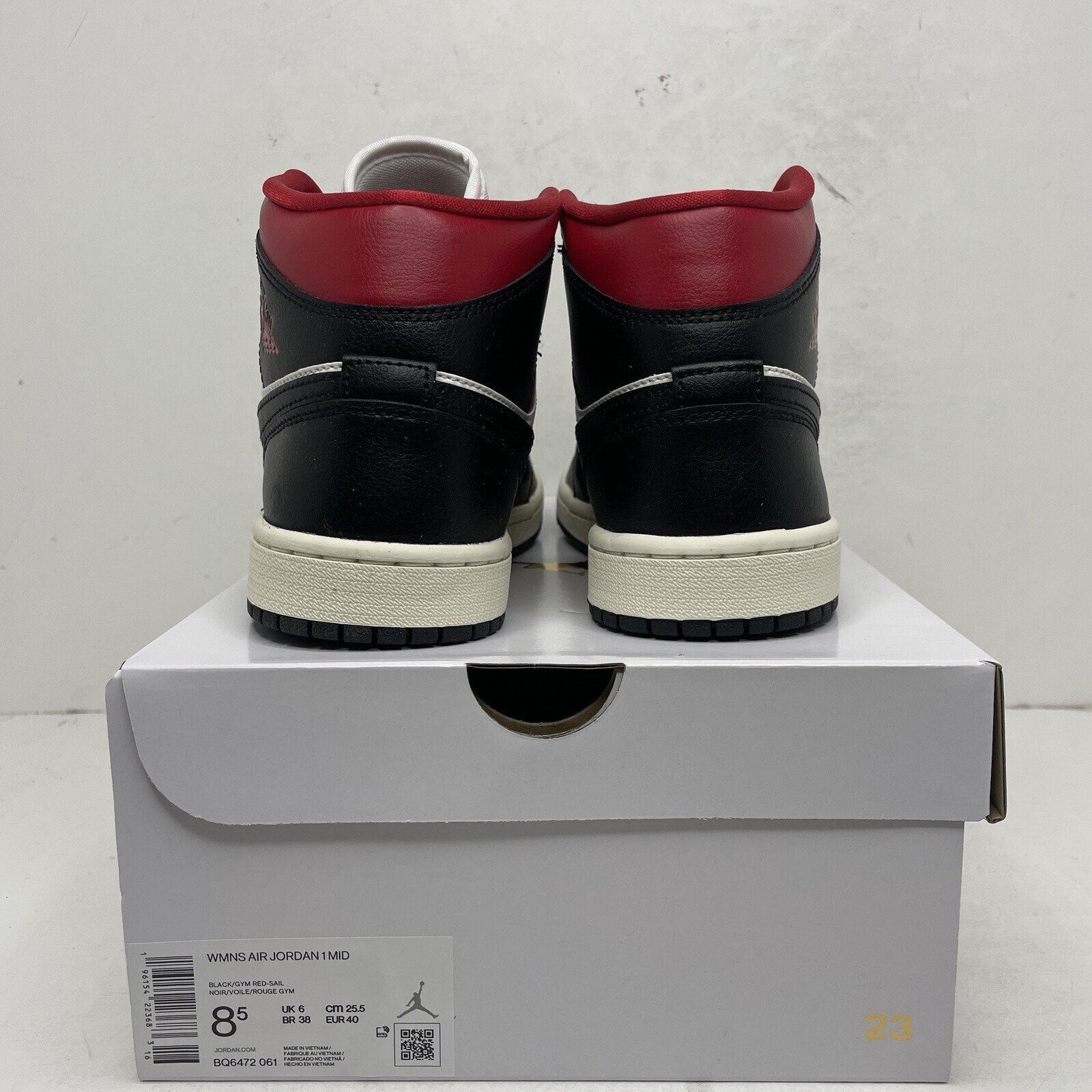 Nike Air Jordan 1 Mid Retro WMNS Black Gym Red Sail BQ6472-061 Women's 8.5 New